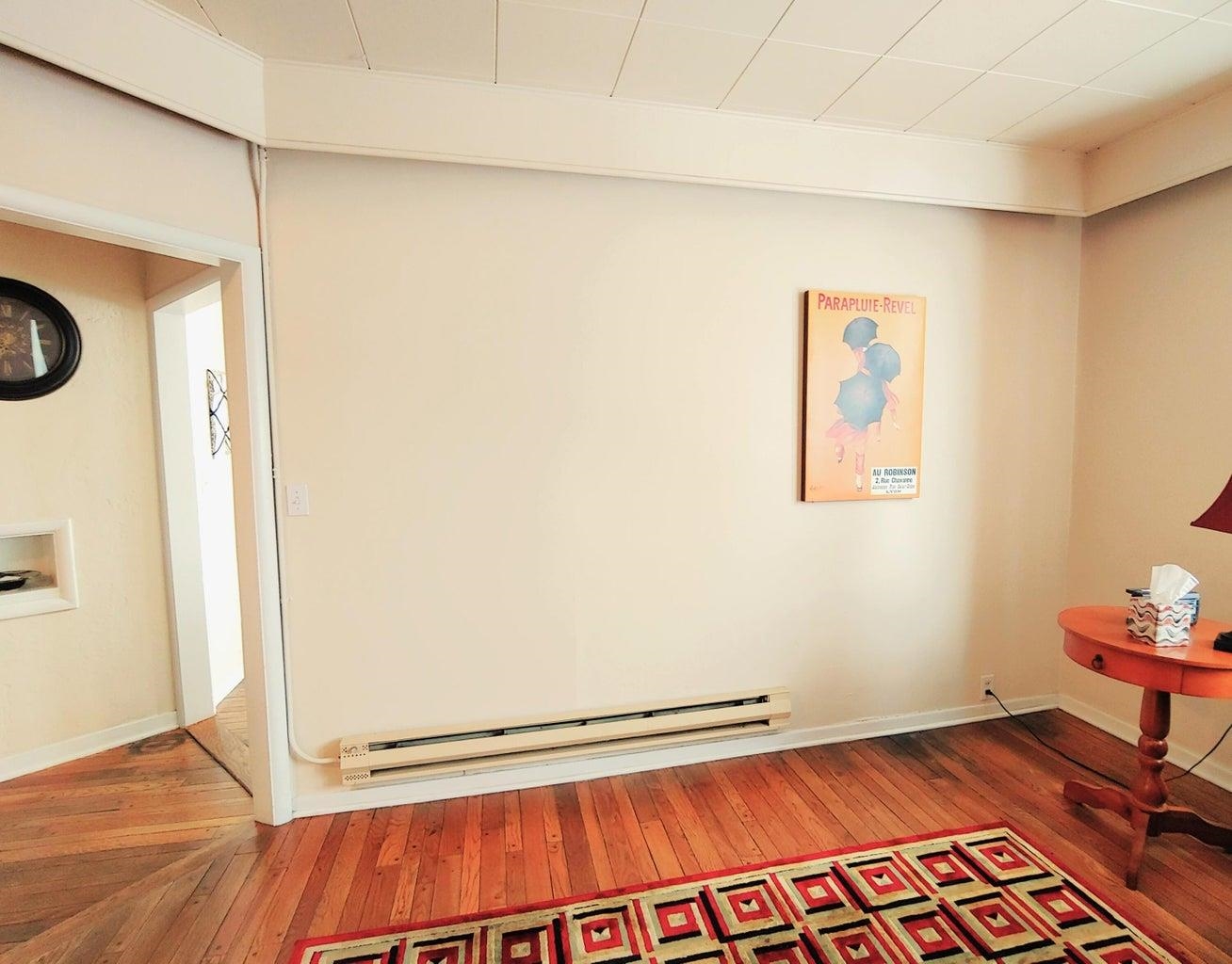 135 E 1st Ave - Photo 14