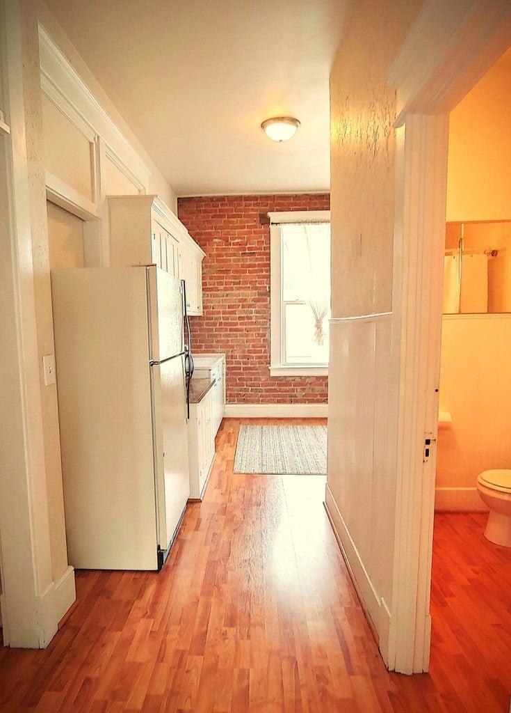 135 E 1st Ave - Photo 19