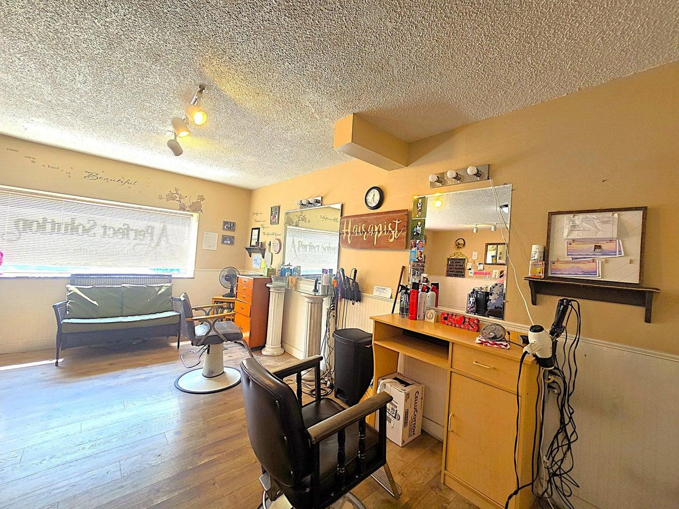 135 E 1st Ave - Photo 22