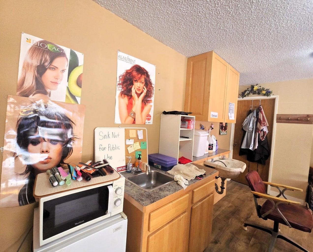 135 E 1st Ave - Photo 24
