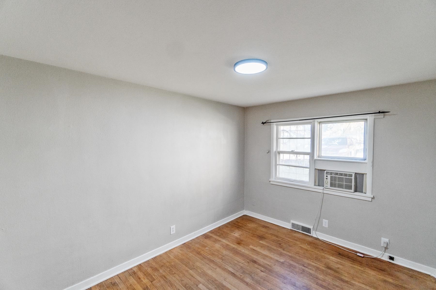 1804 W 2nd Ave - Photo 12