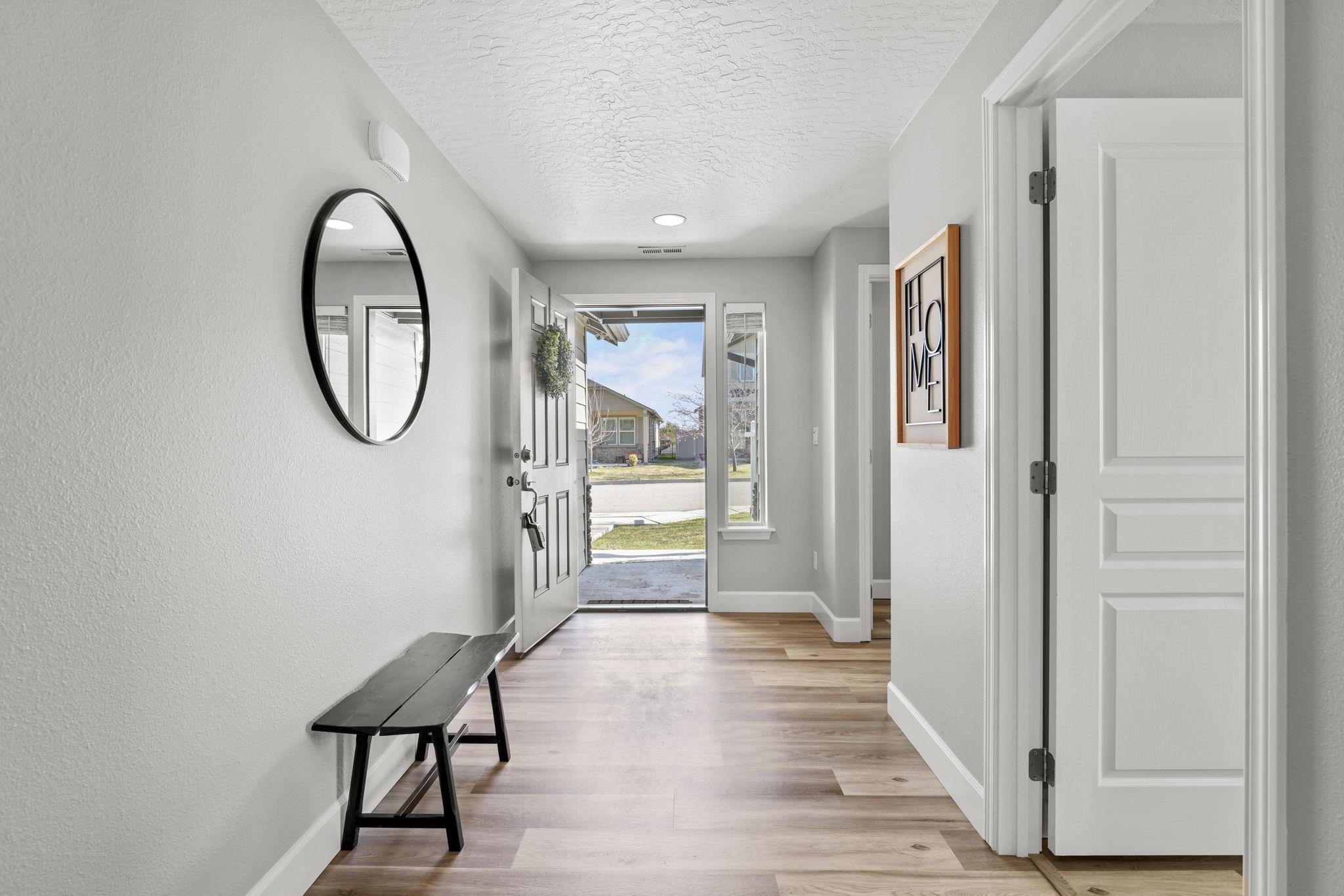 7118 S Parkridge Blvd - Photo 4