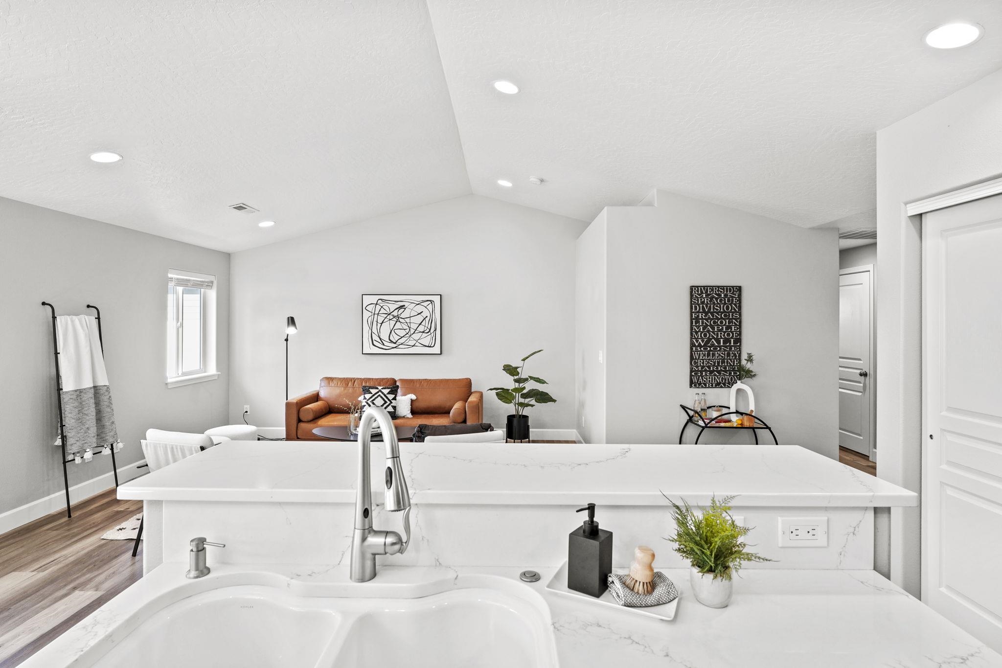7118 S Parkridge Blvd - Photo 14