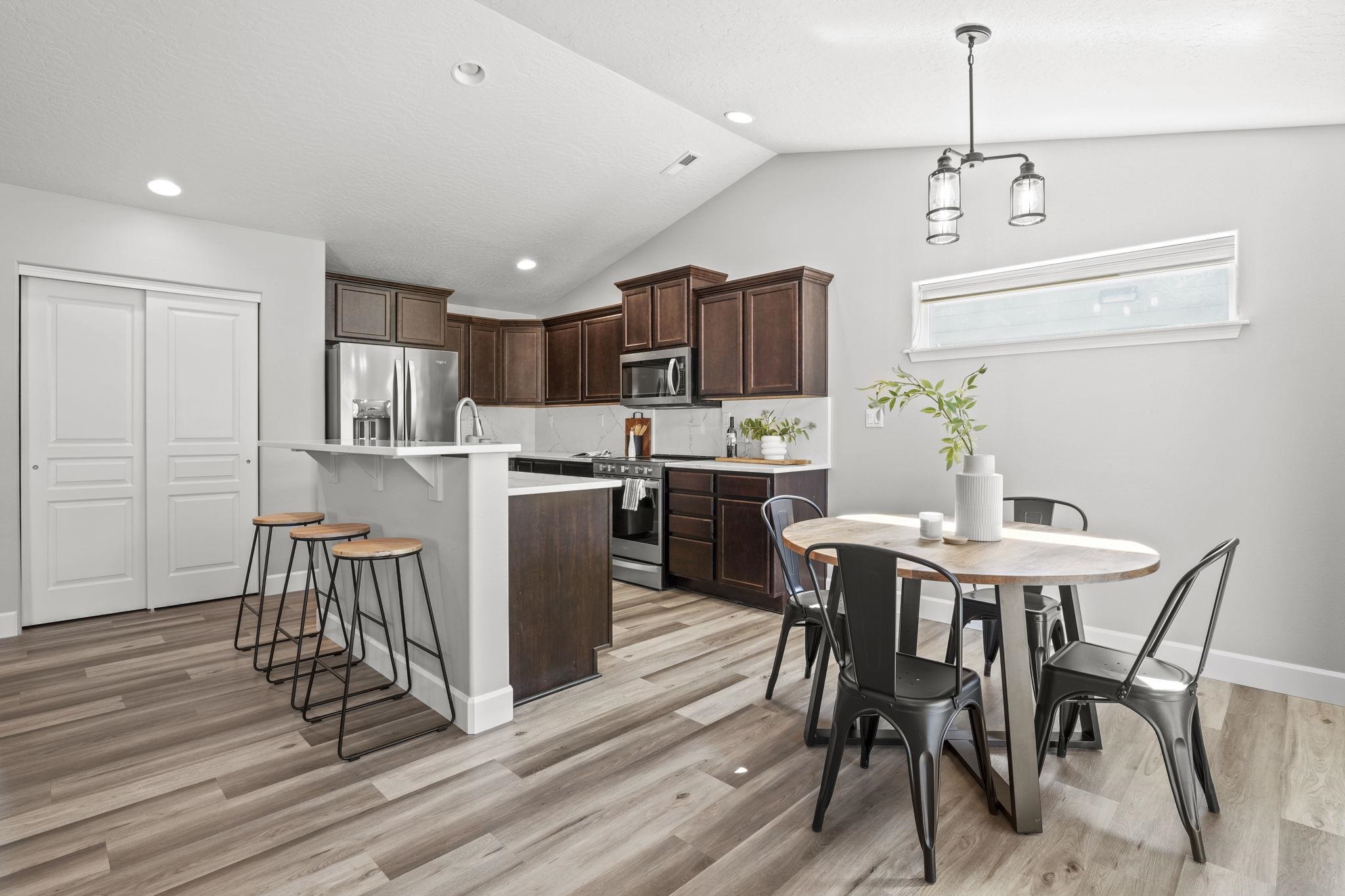 7118 S Parkridge Blvd - Photo 16