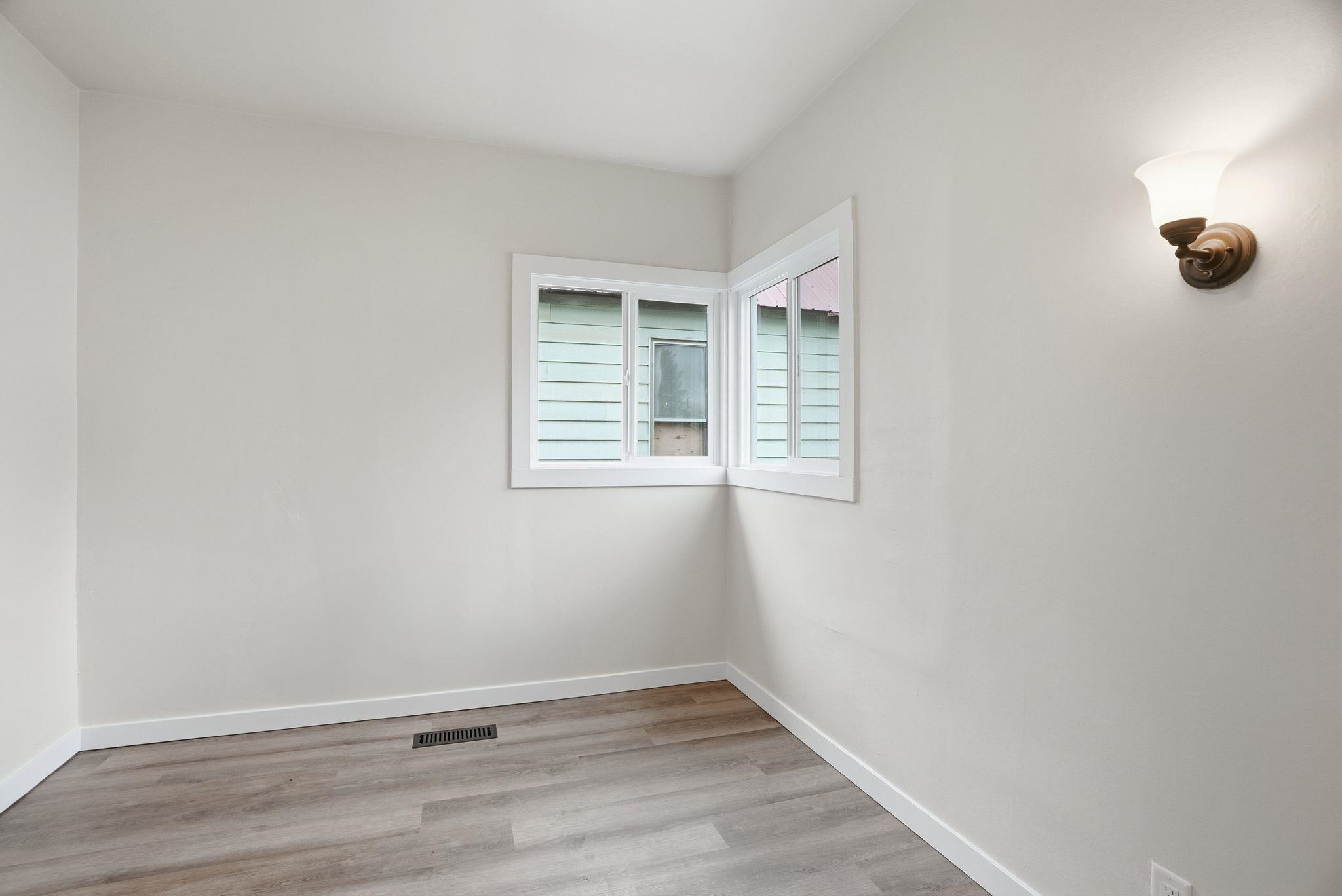 1412 E Pacific Ave - Photo 8