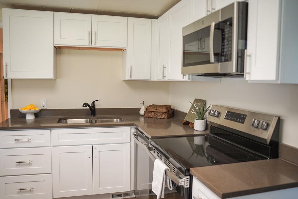 1412 E Pacific Ave - Photo 9