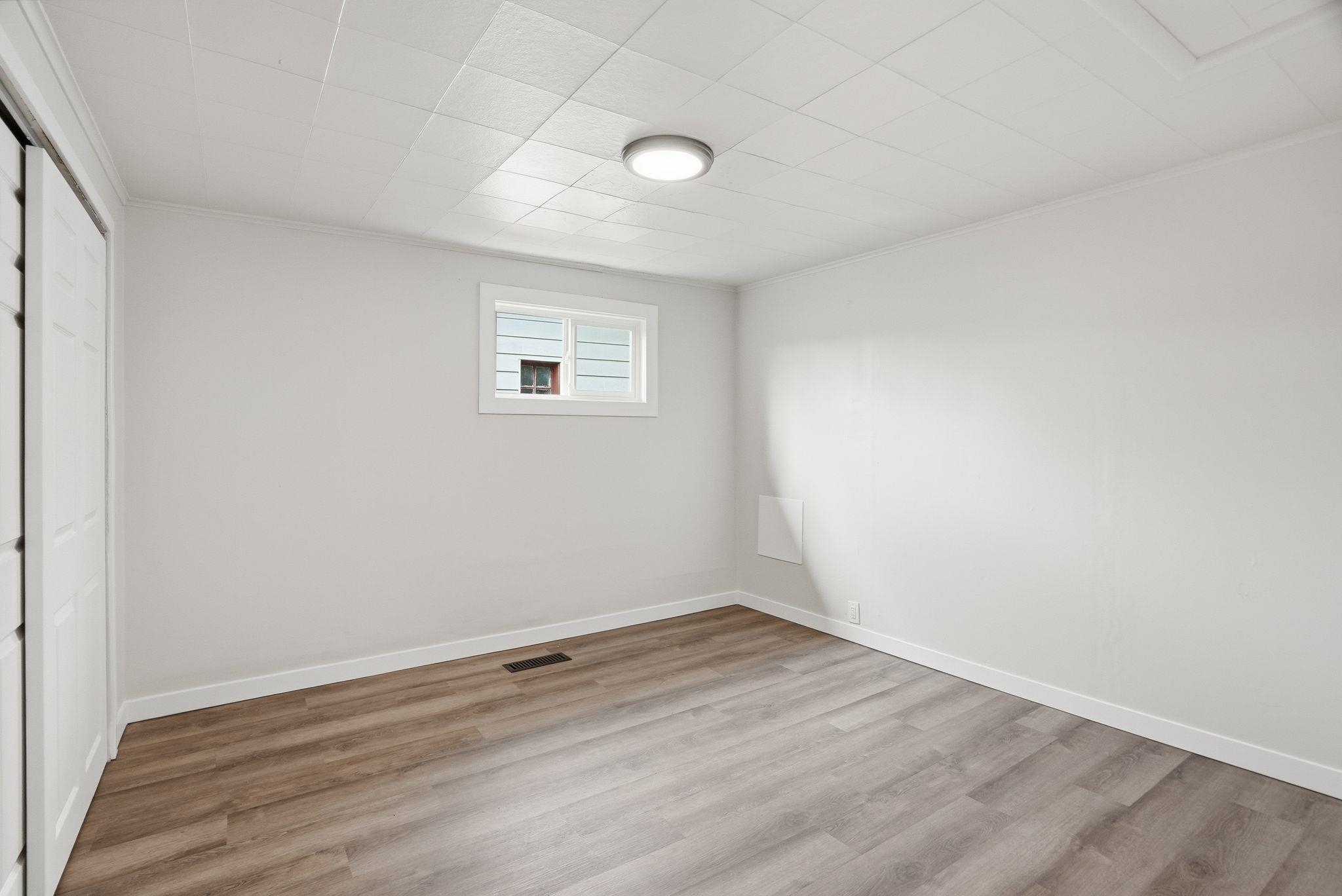 1412 E Pacific Ave - Photo 18