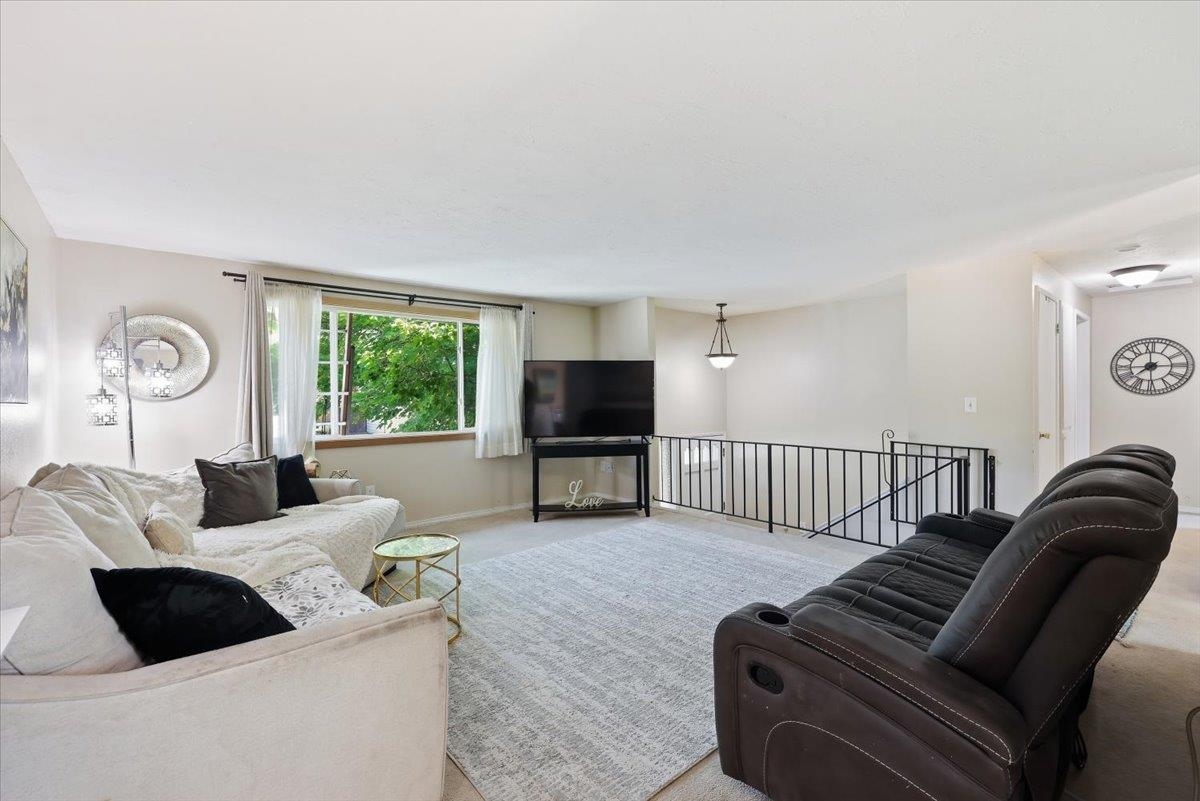 6109 N Oxford Dr - Photo 3