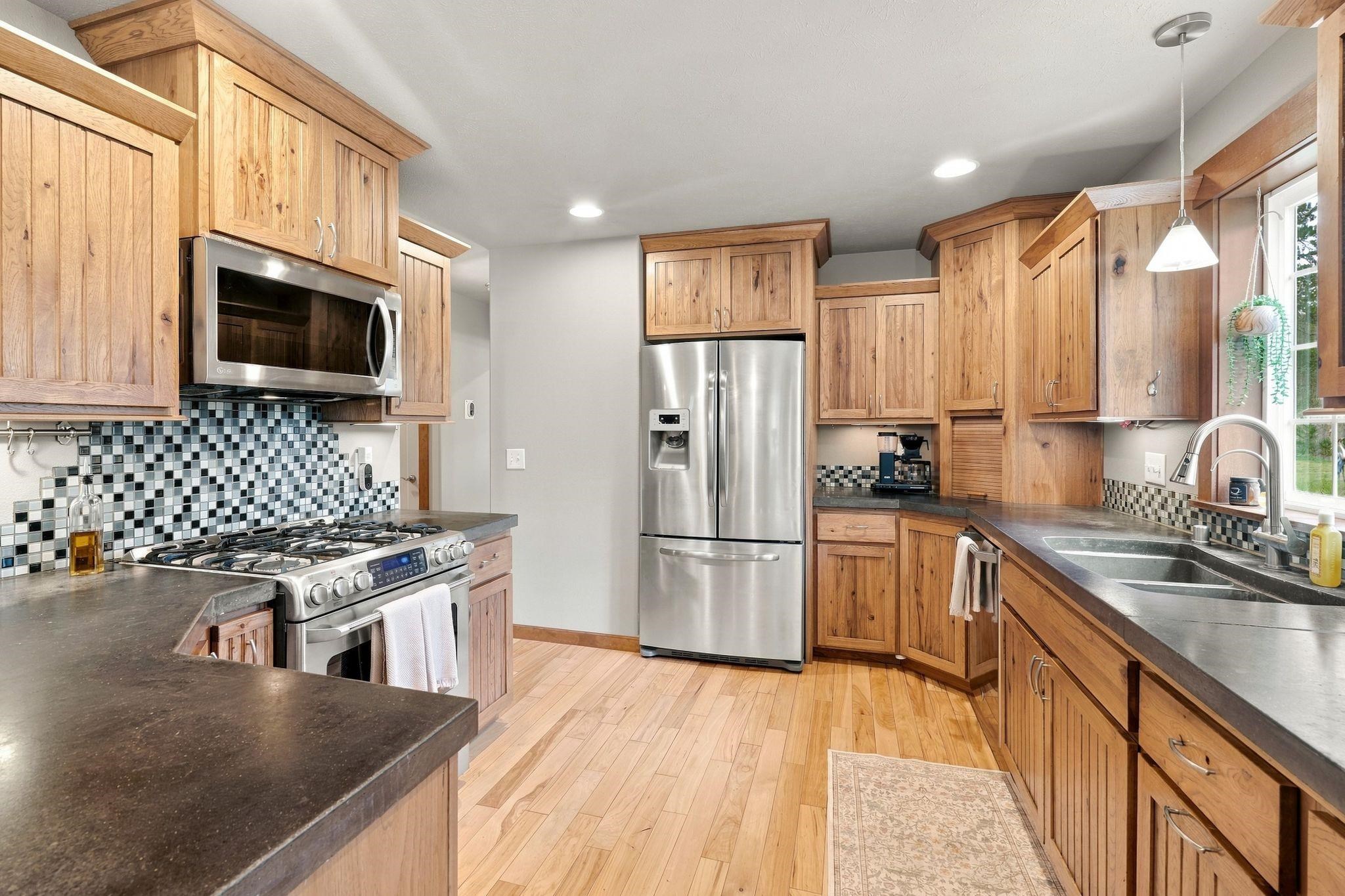1629 S Royal St - Photo 11