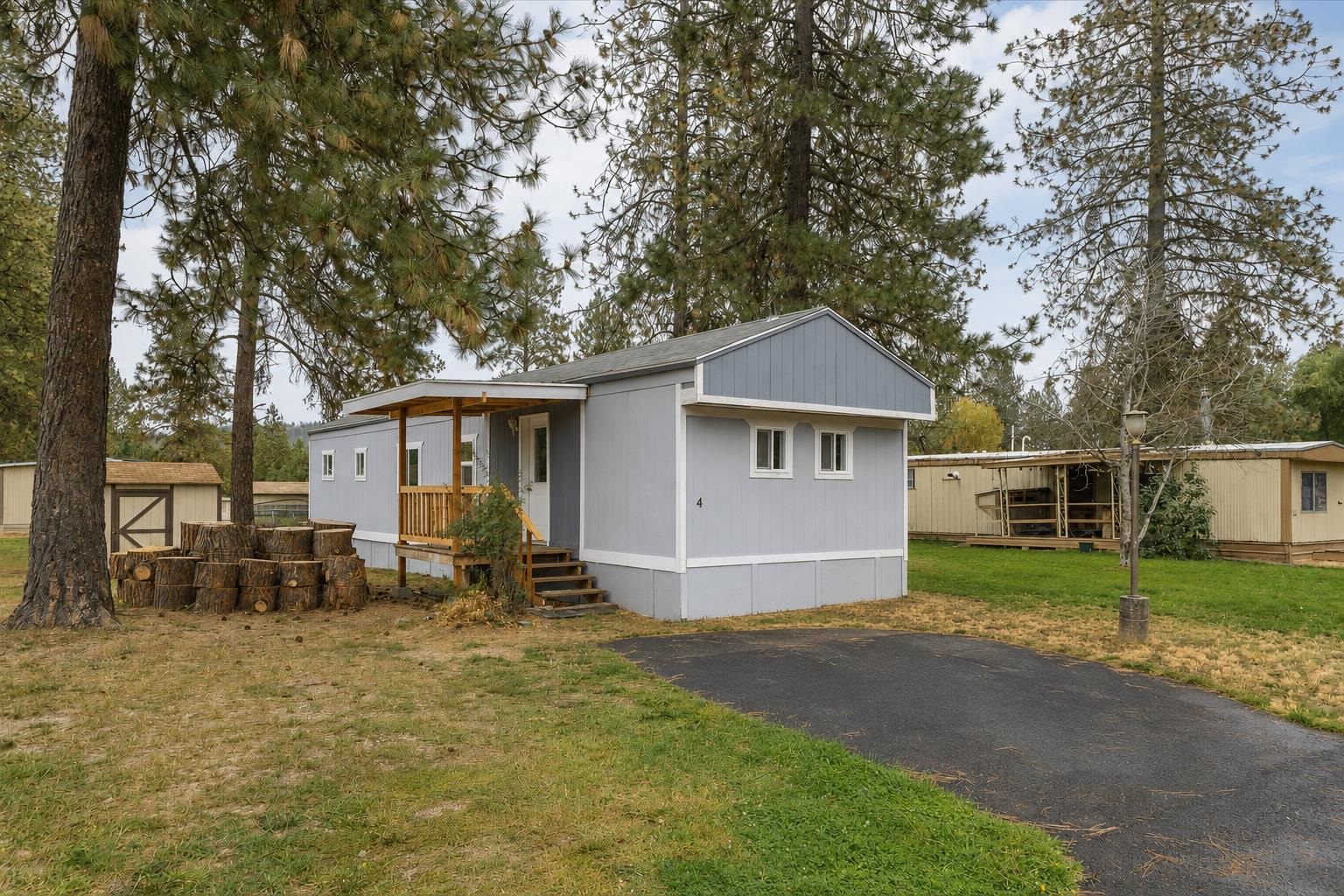 34124 N Newport Hwy - Photo 2