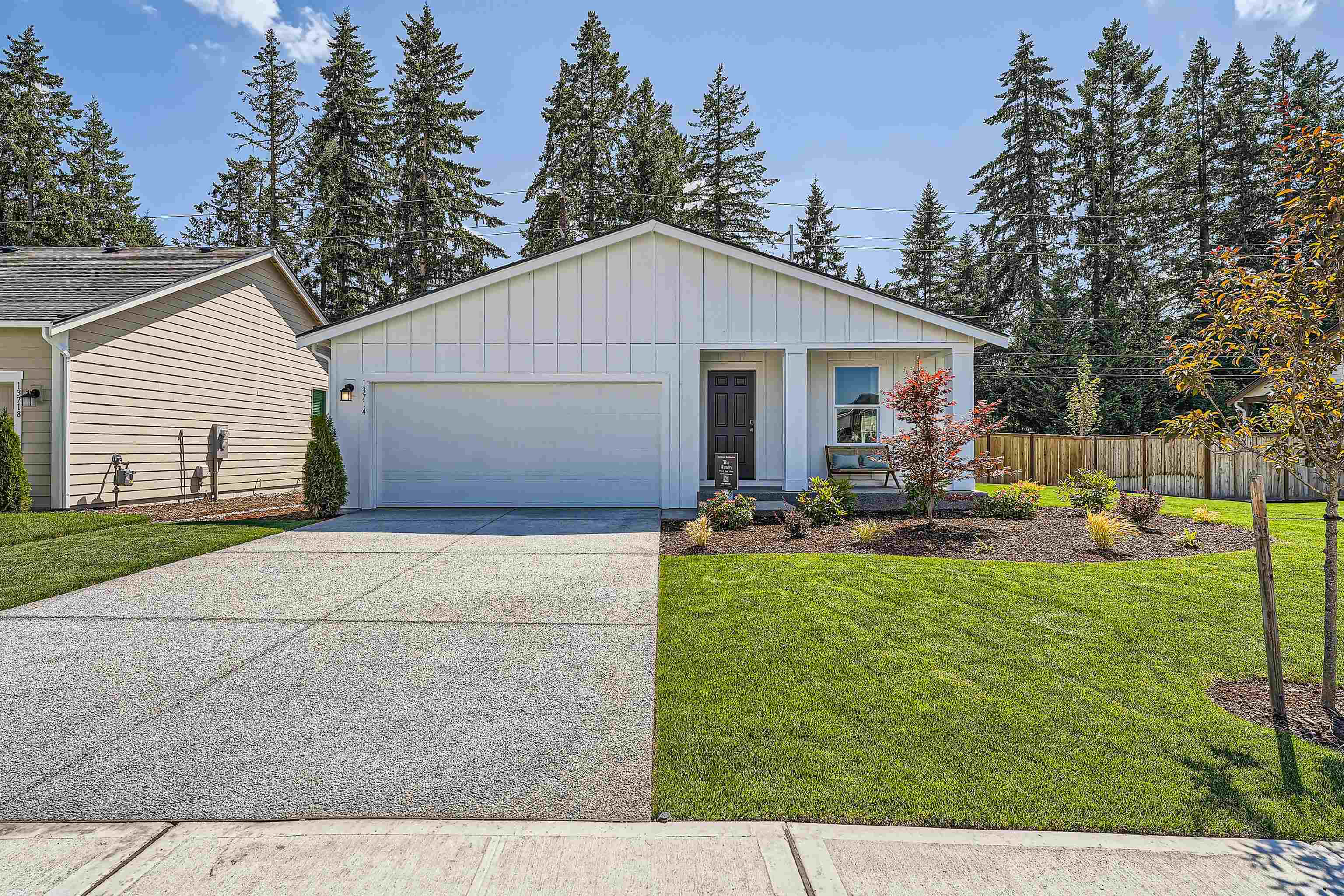 2335 Sunrise Dr - Photo 1