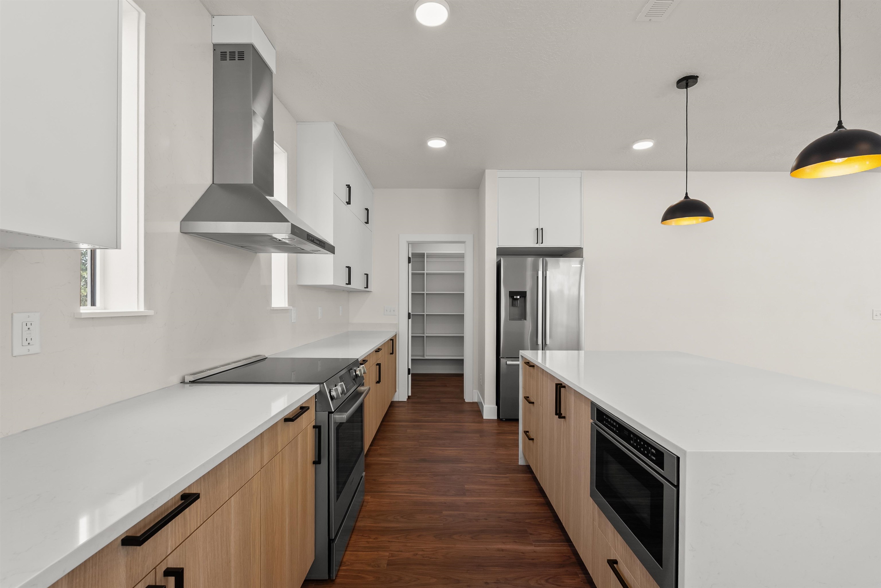 7909 N Jefferson Dr - Photo 9