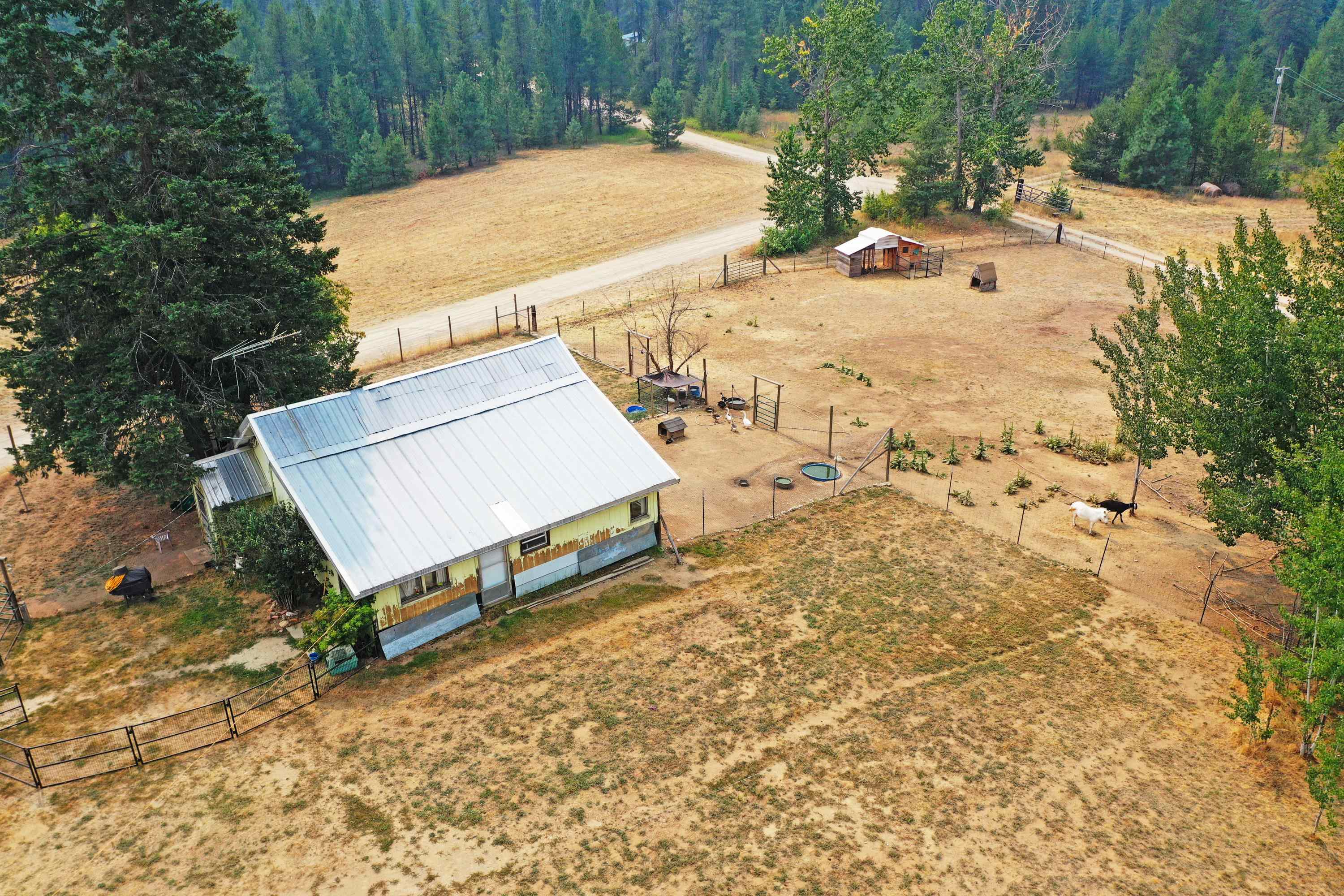 150 Weber Rd - Photo 8