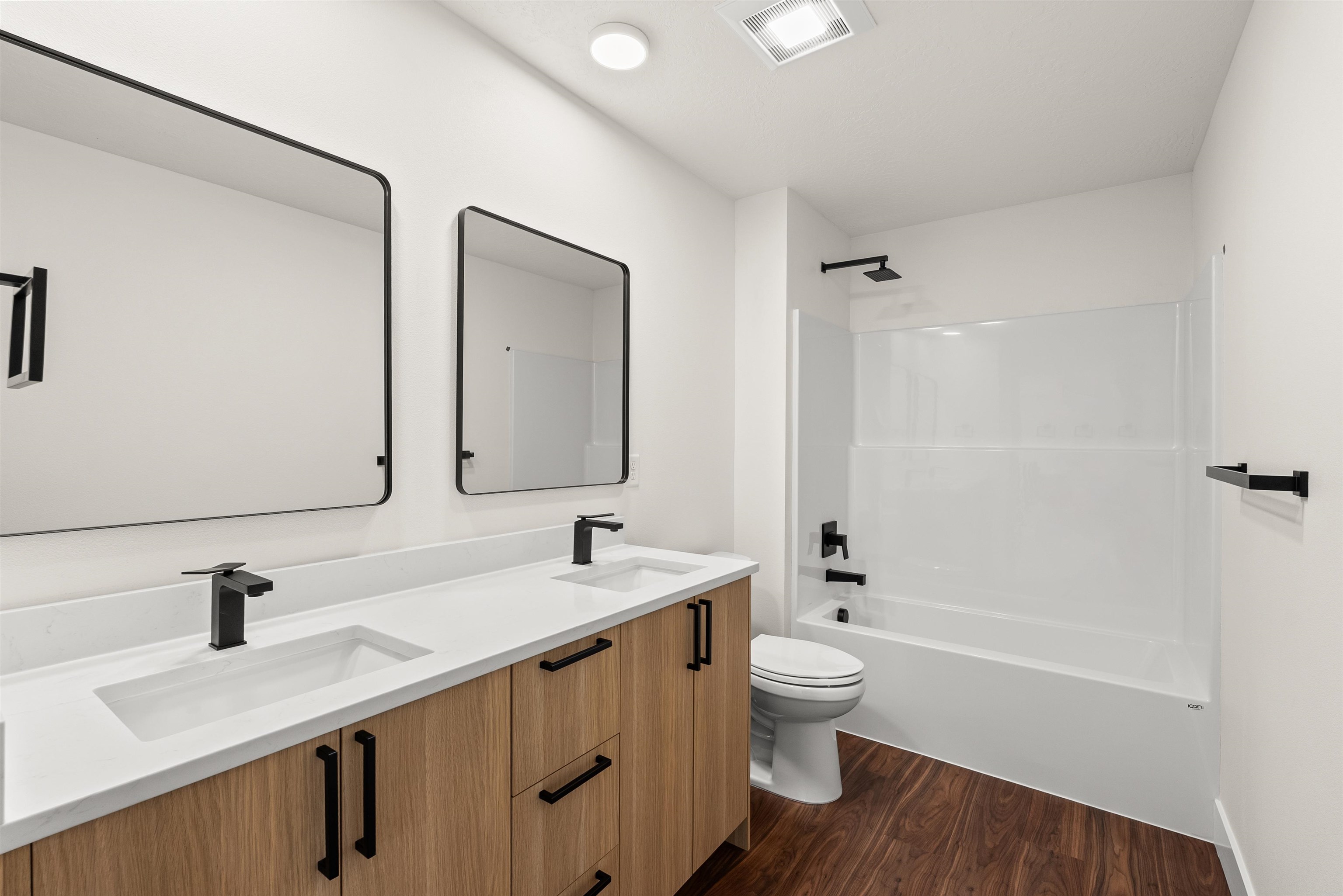 7909 N Jefferson Dr - Photo 32