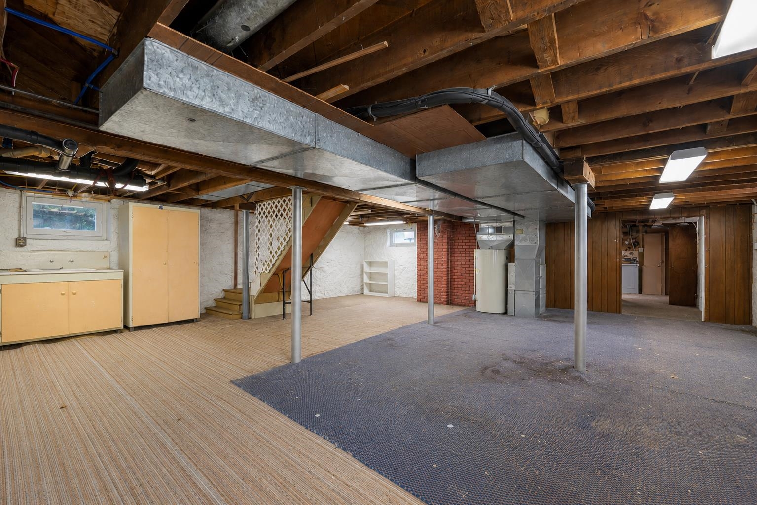 1008 S Lake St - Photo 41