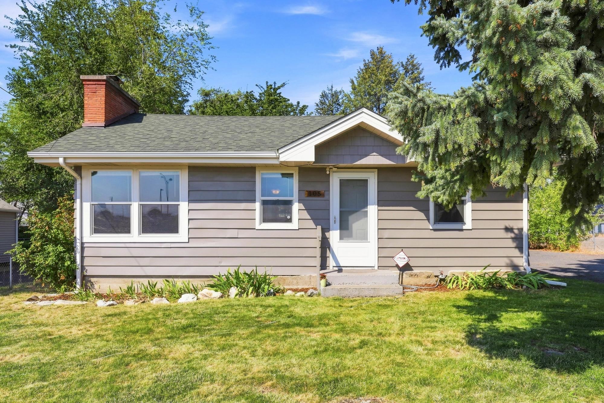 105 N PERRINE Rd - Photo 1