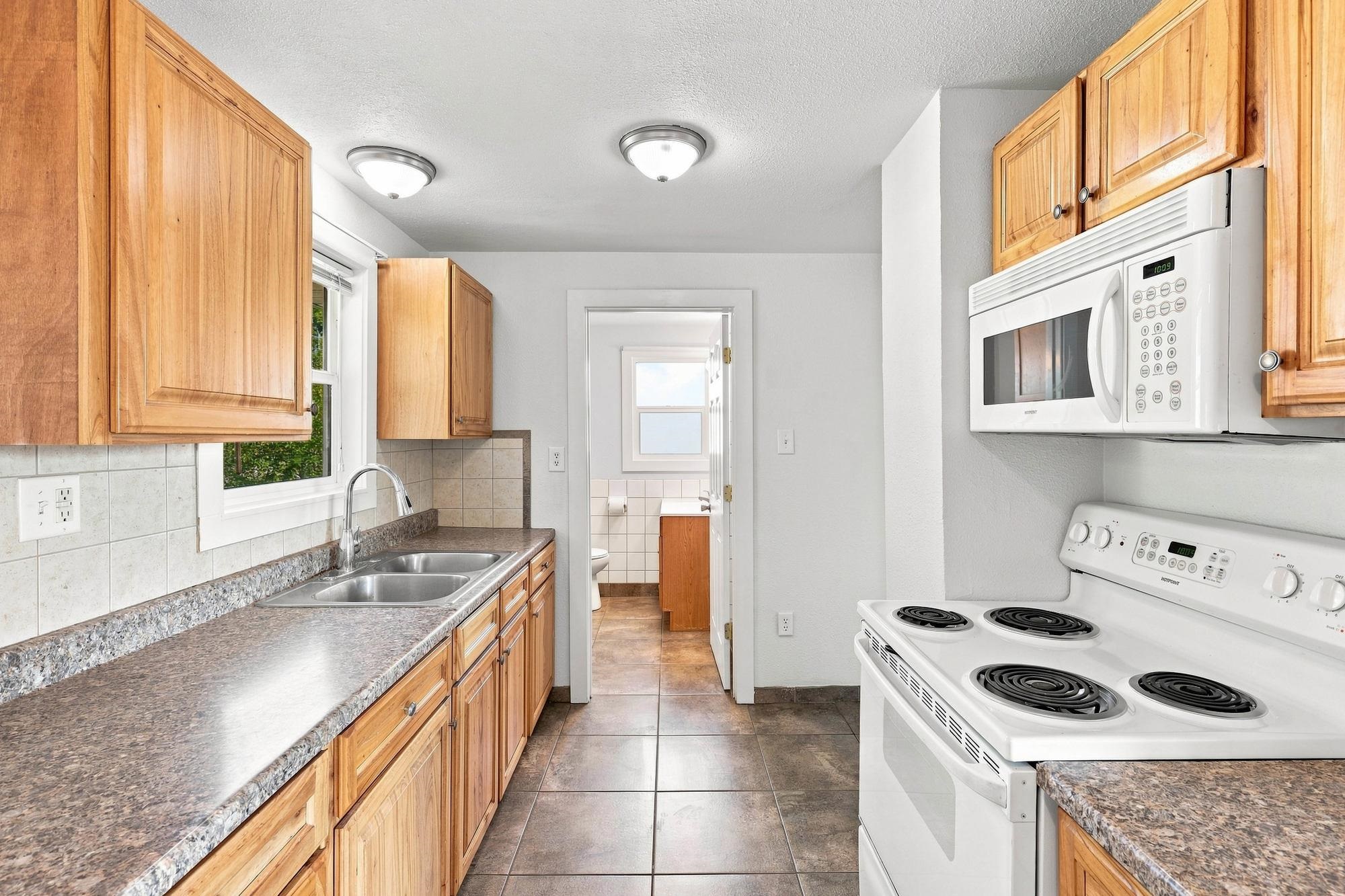 105 N PERRINE Rd - Photo 8
