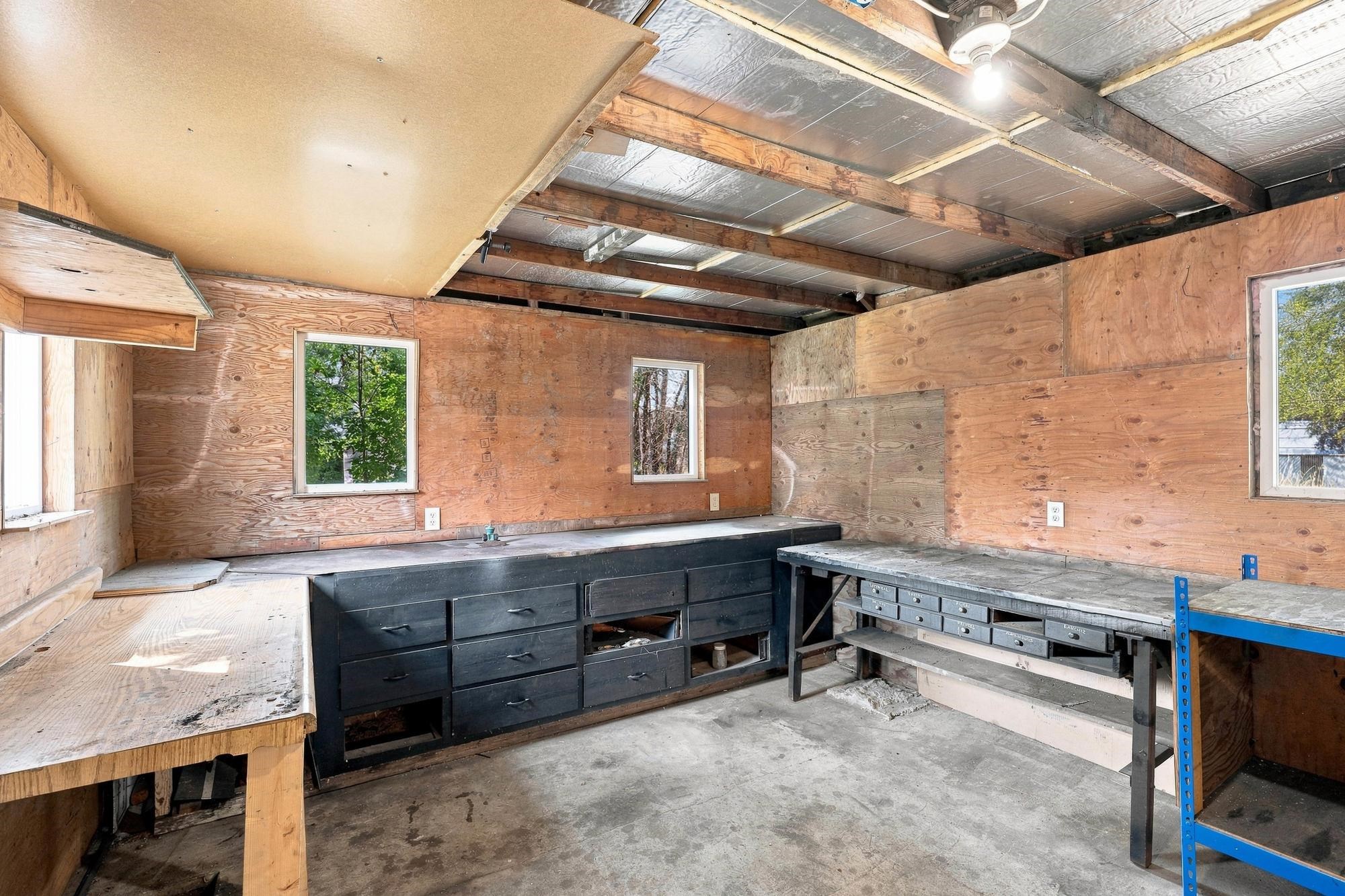 105 N PERRINE Rd - Photo 15
