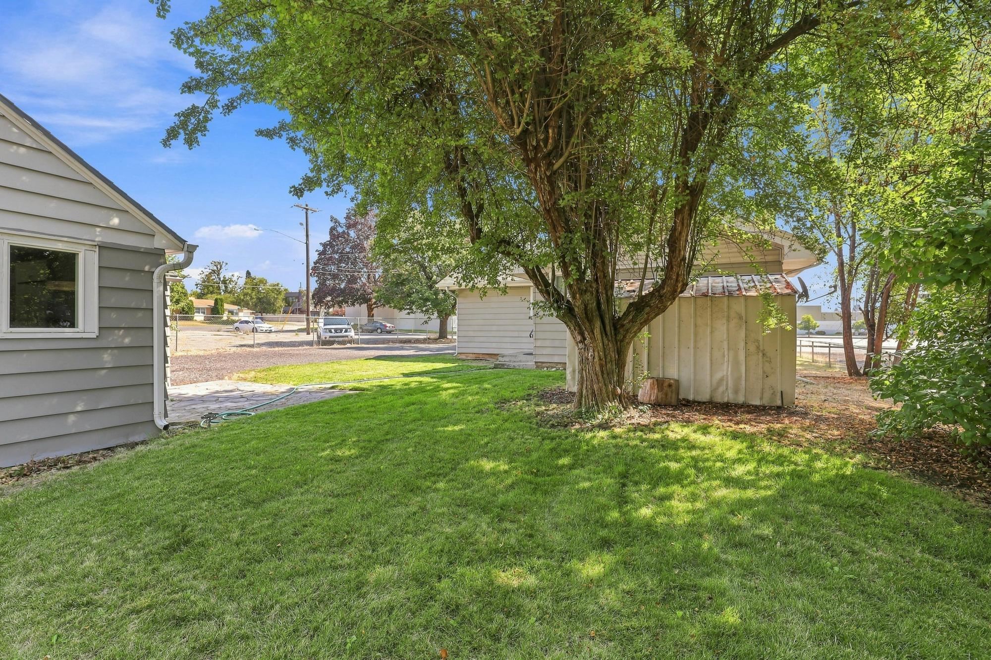 105 N PERRINE Rd - Photo 17