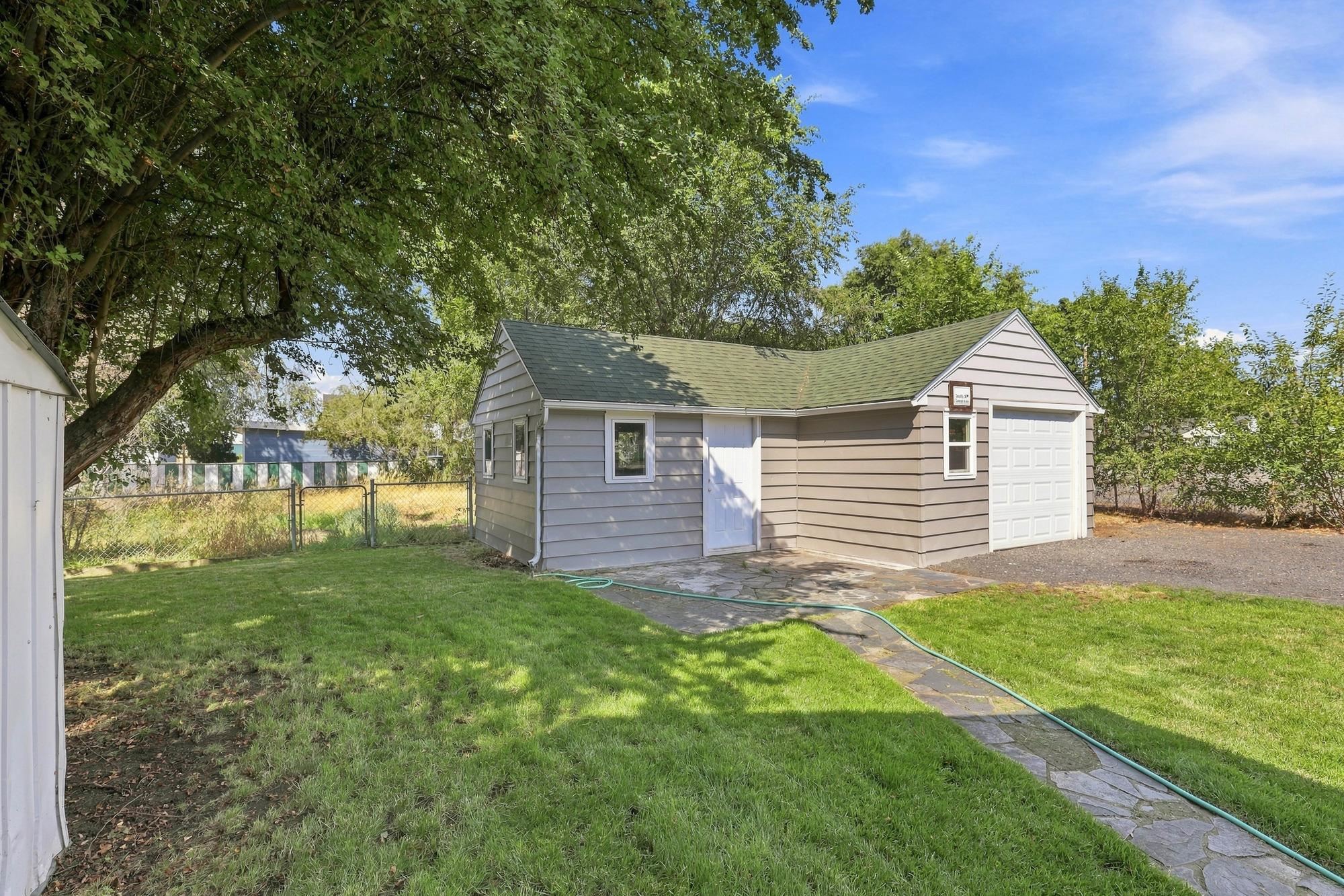 105 N PERRINE Rd - Photo 23