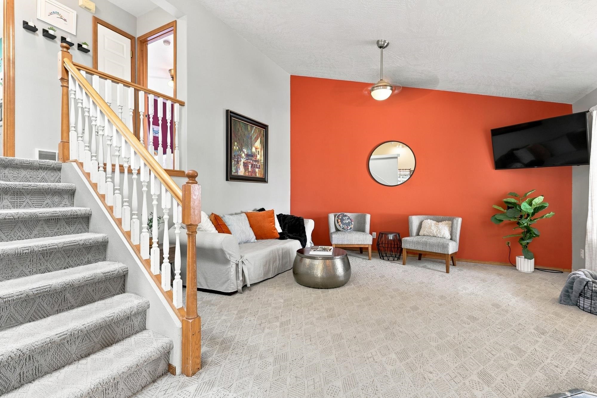 2611 Oxford Cir - Photo 4