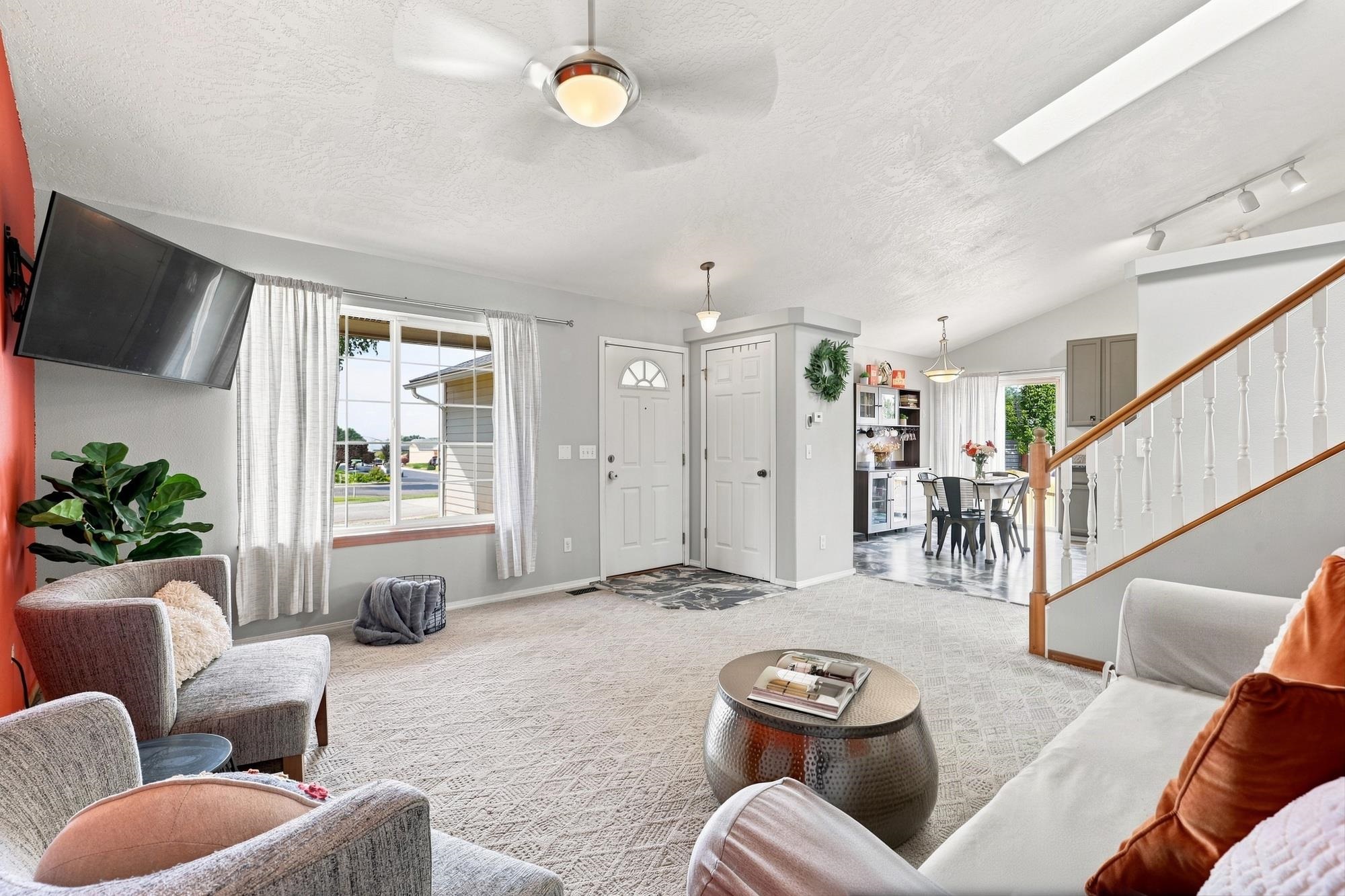 2611 Oxford Cir - Photo 7