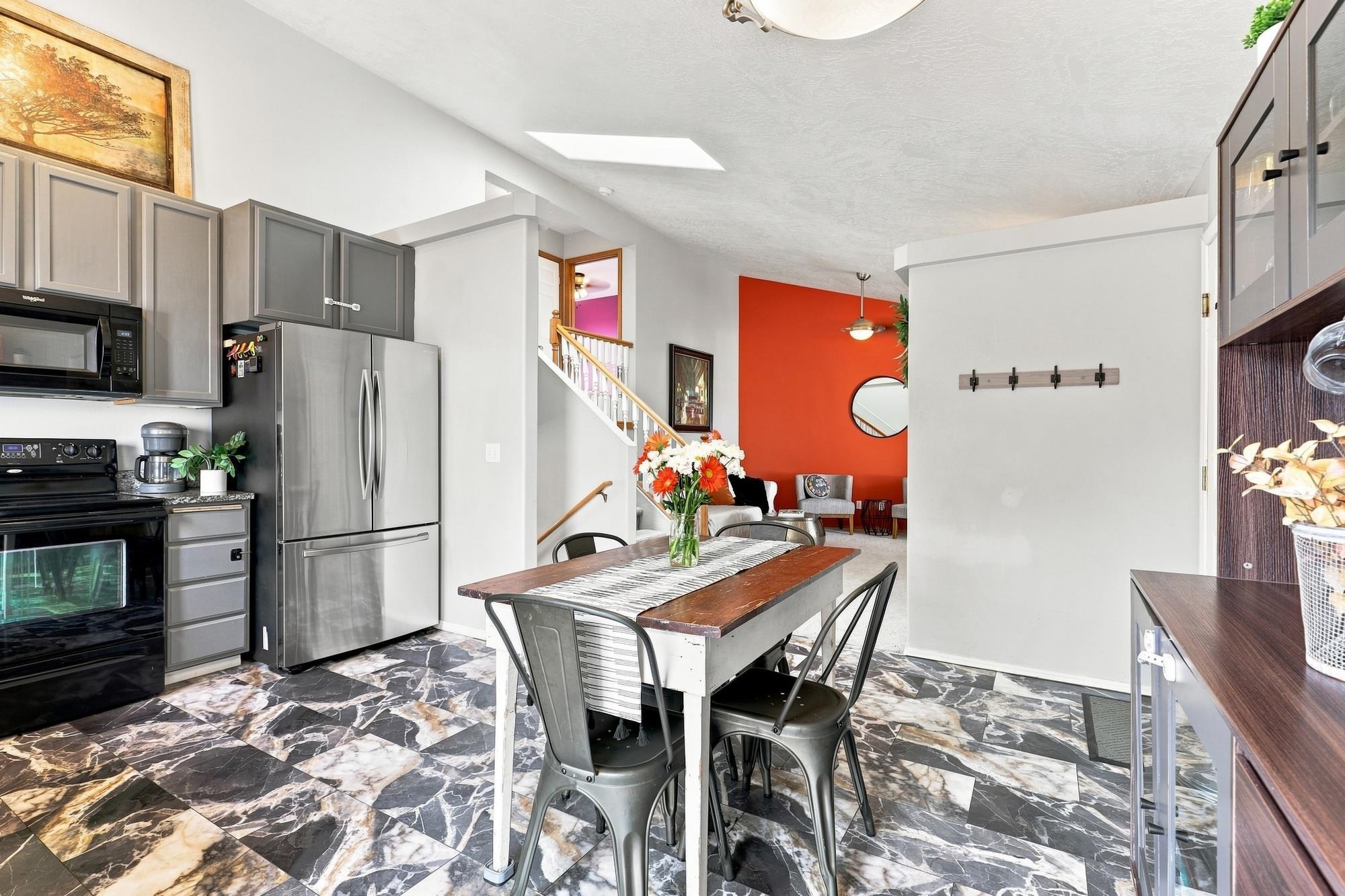2611 Oxford Cir - Photo 13