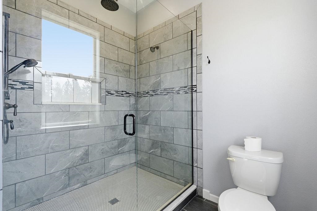 5748 Jergens Rd - Photo 25