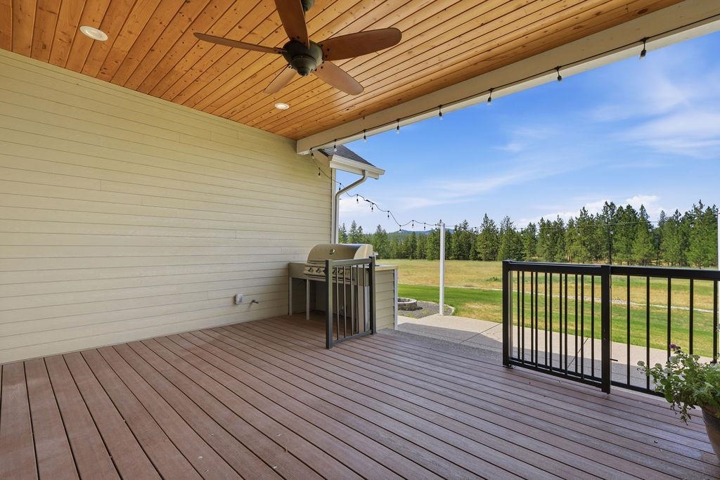 5748 Jergens Rd - Photo 34