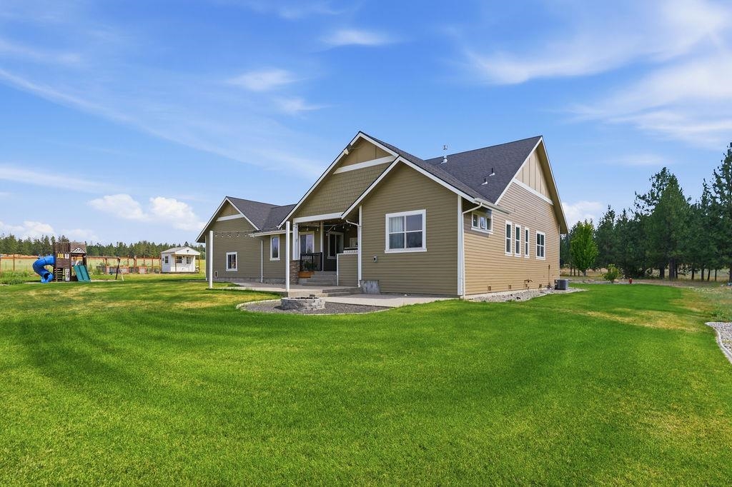 5748 Jergens Rd - Photo 38