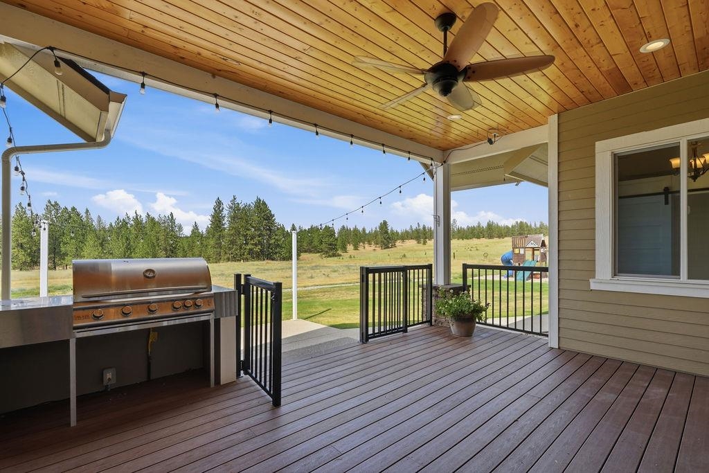 5748 Jergens Rd - Photo 40