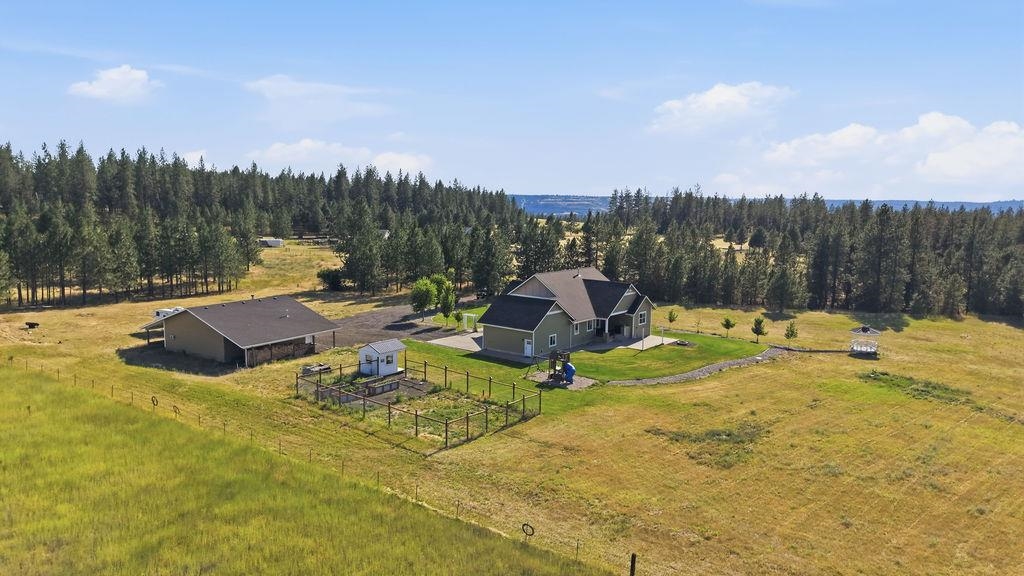 5748 Jergens Rd - Photo 45