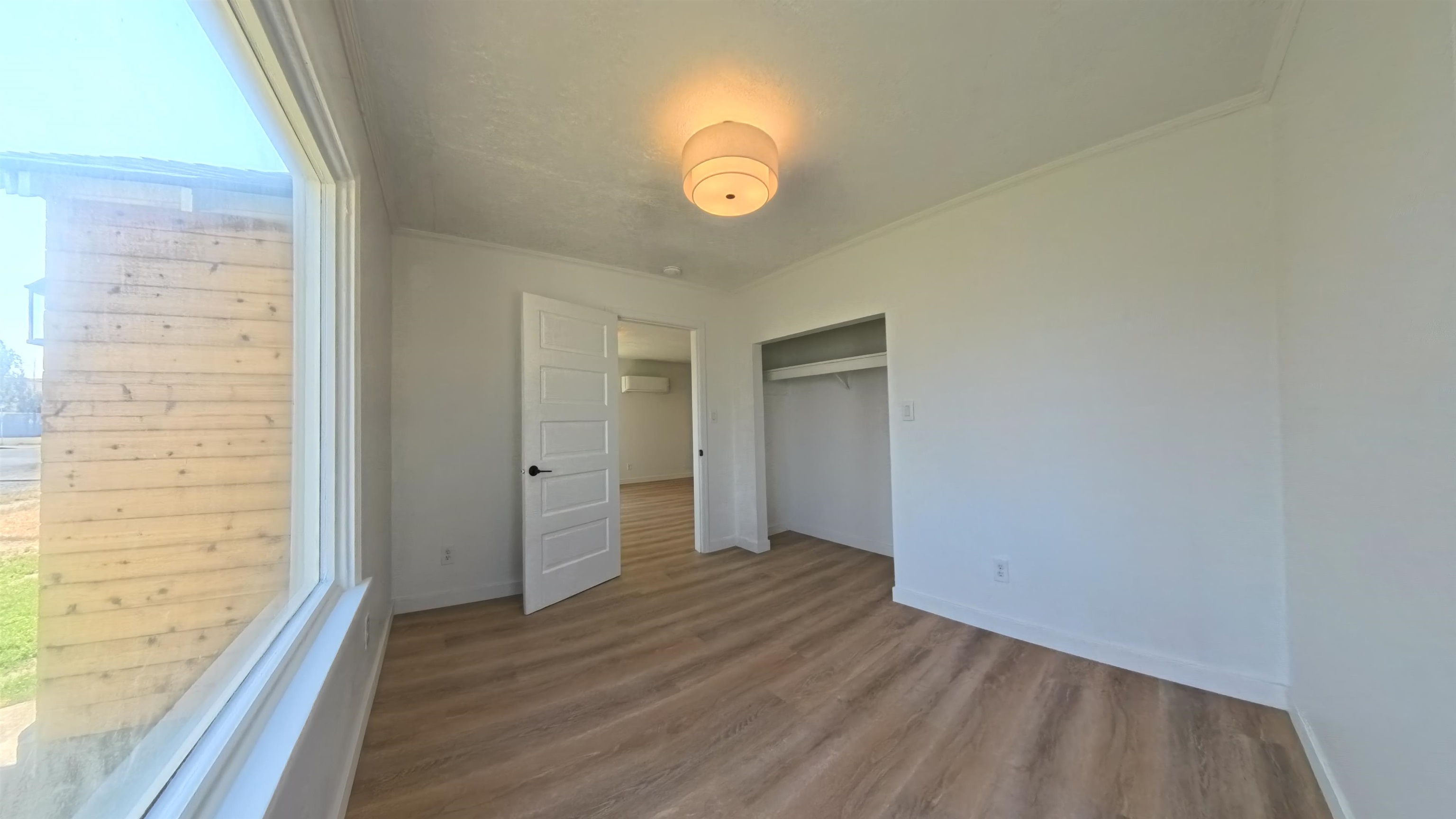 205 E Broadway St - Photo 12