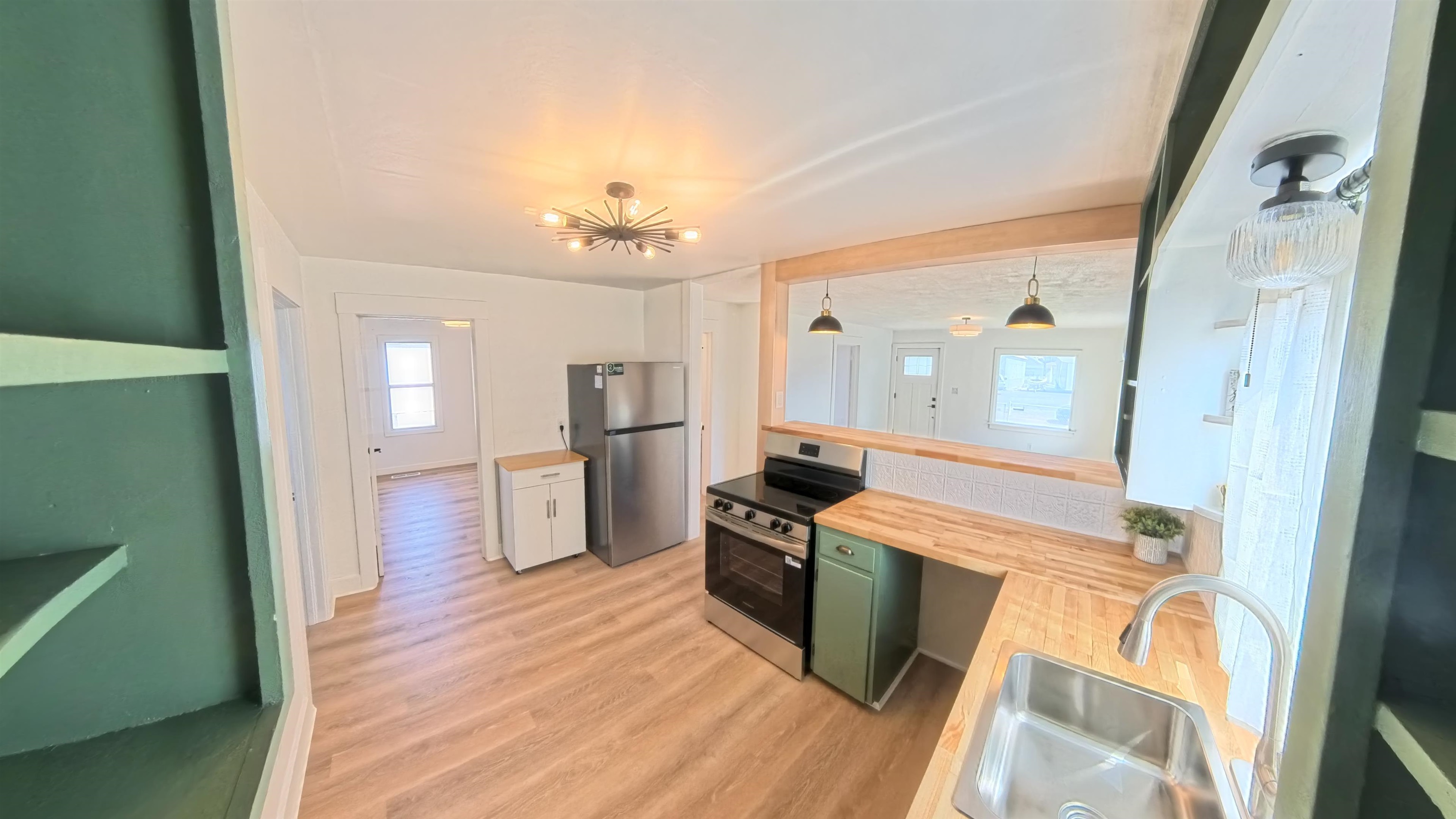 205 E Broadway St - Photo 24
