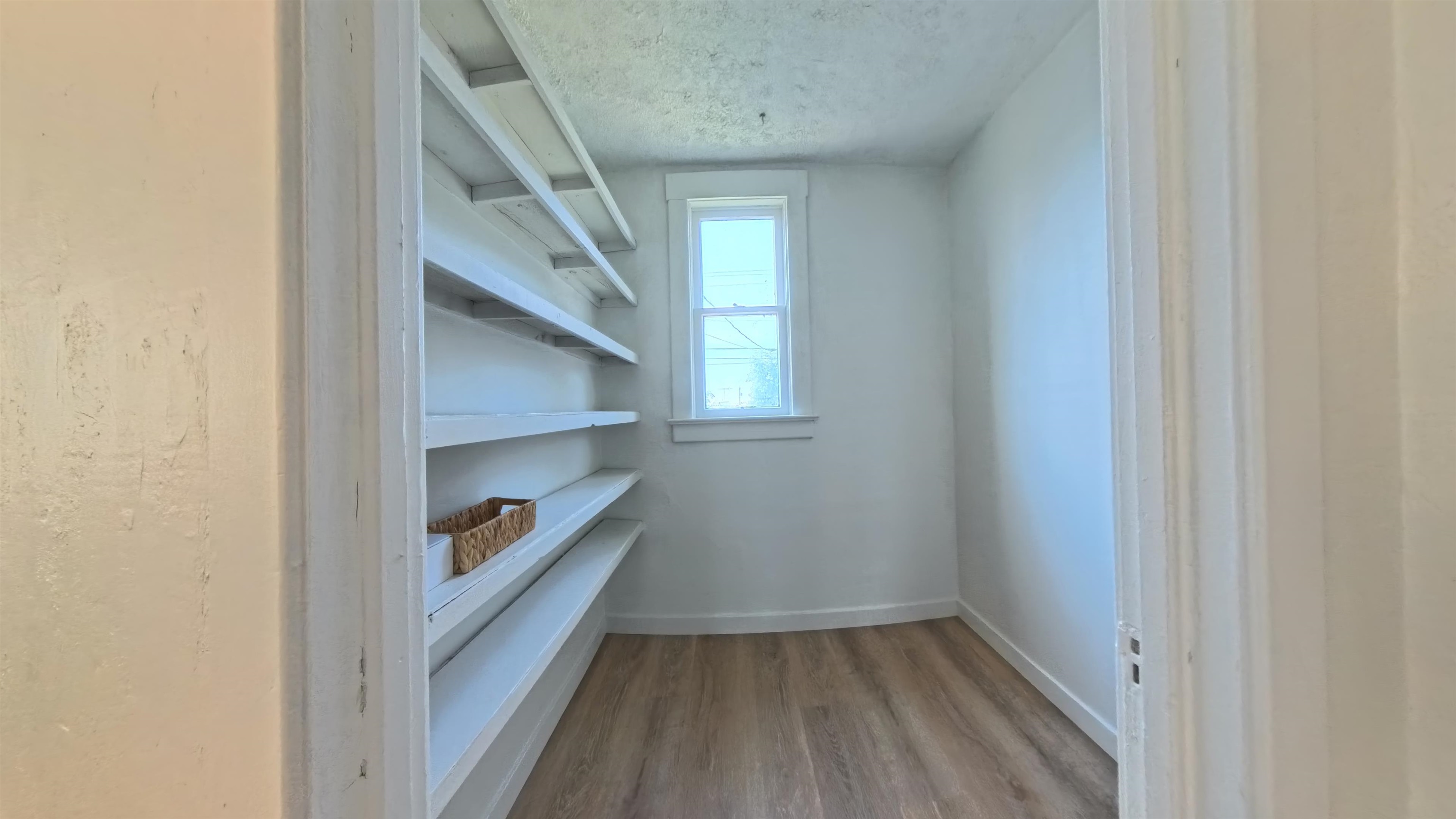 205 E Broadway St - Photo 28