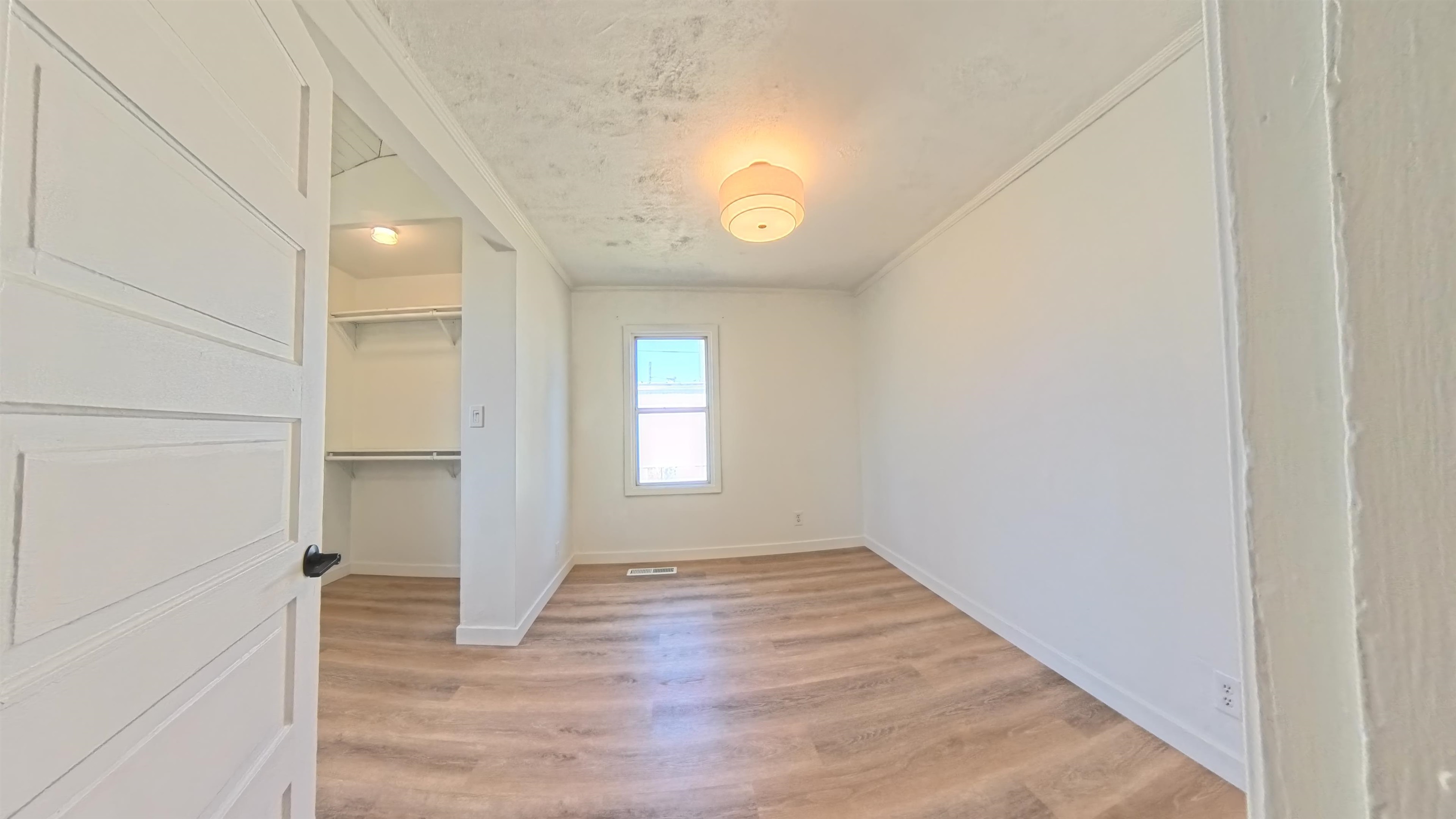 205 E Broadway St - Photo 29