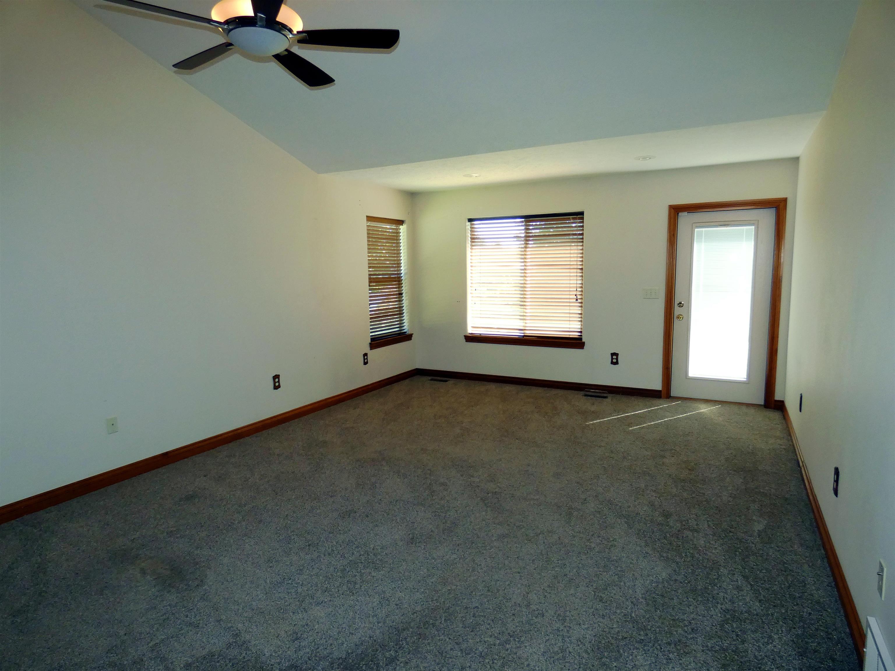 10110 N Moss Ln - Photo 6