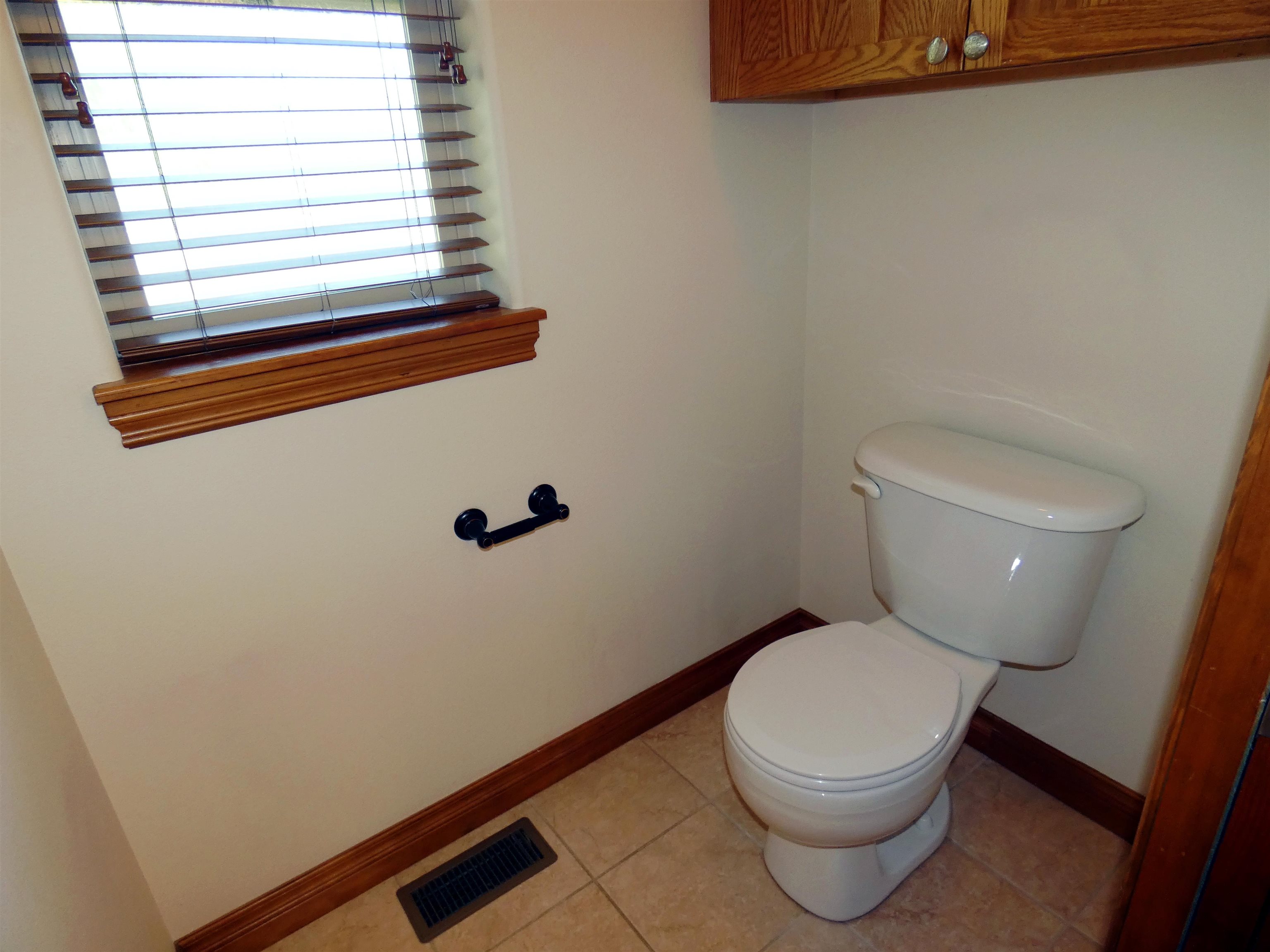 10110 N Moss Ln - Photo 10