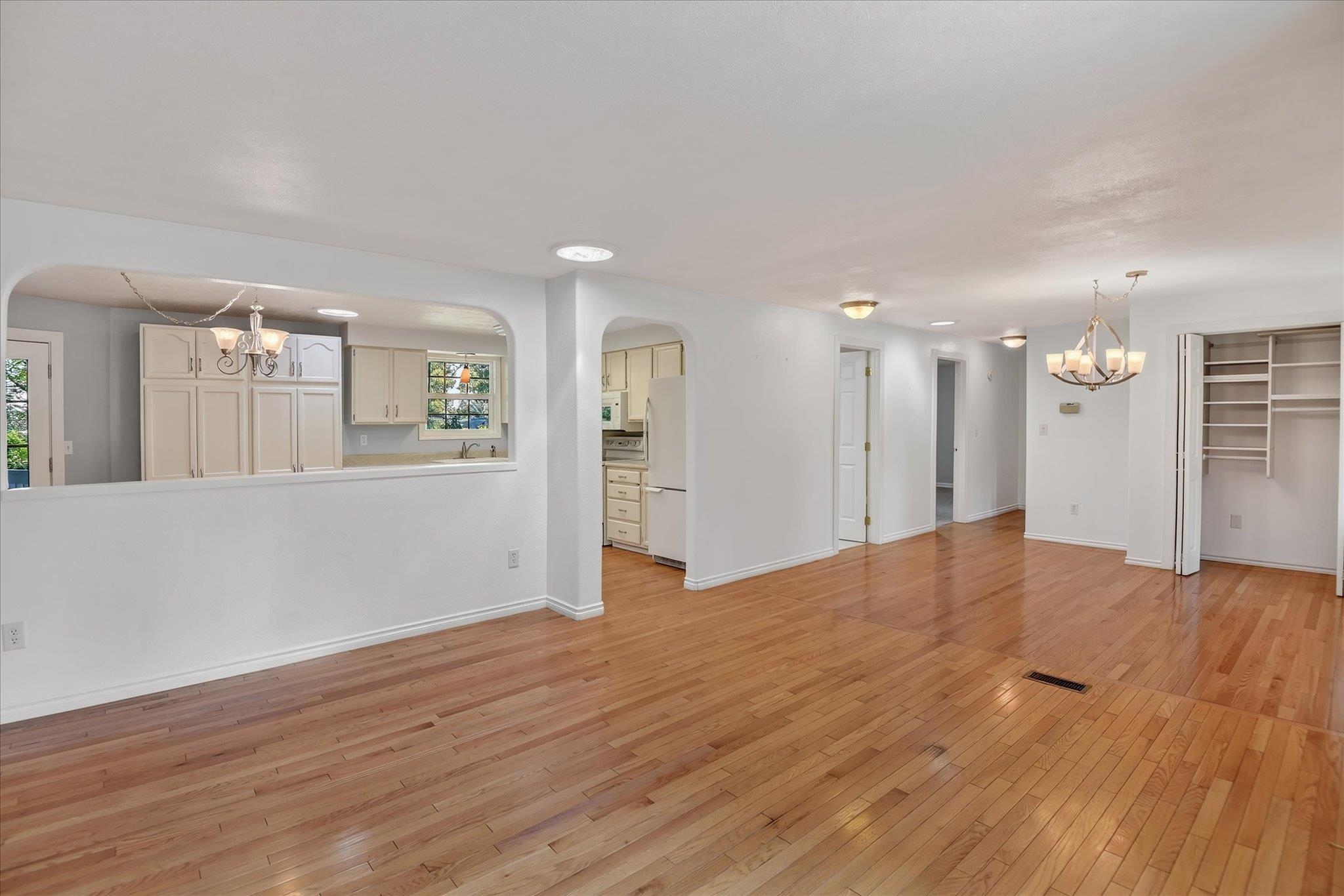 11325 E 45TH Ave - Photo 5