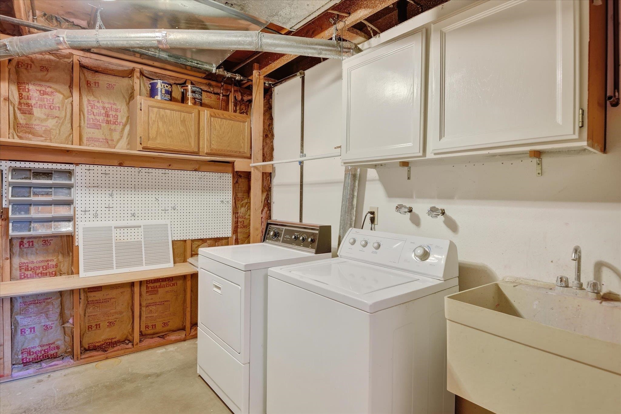 11325 E 45TH Ave - Photo 36