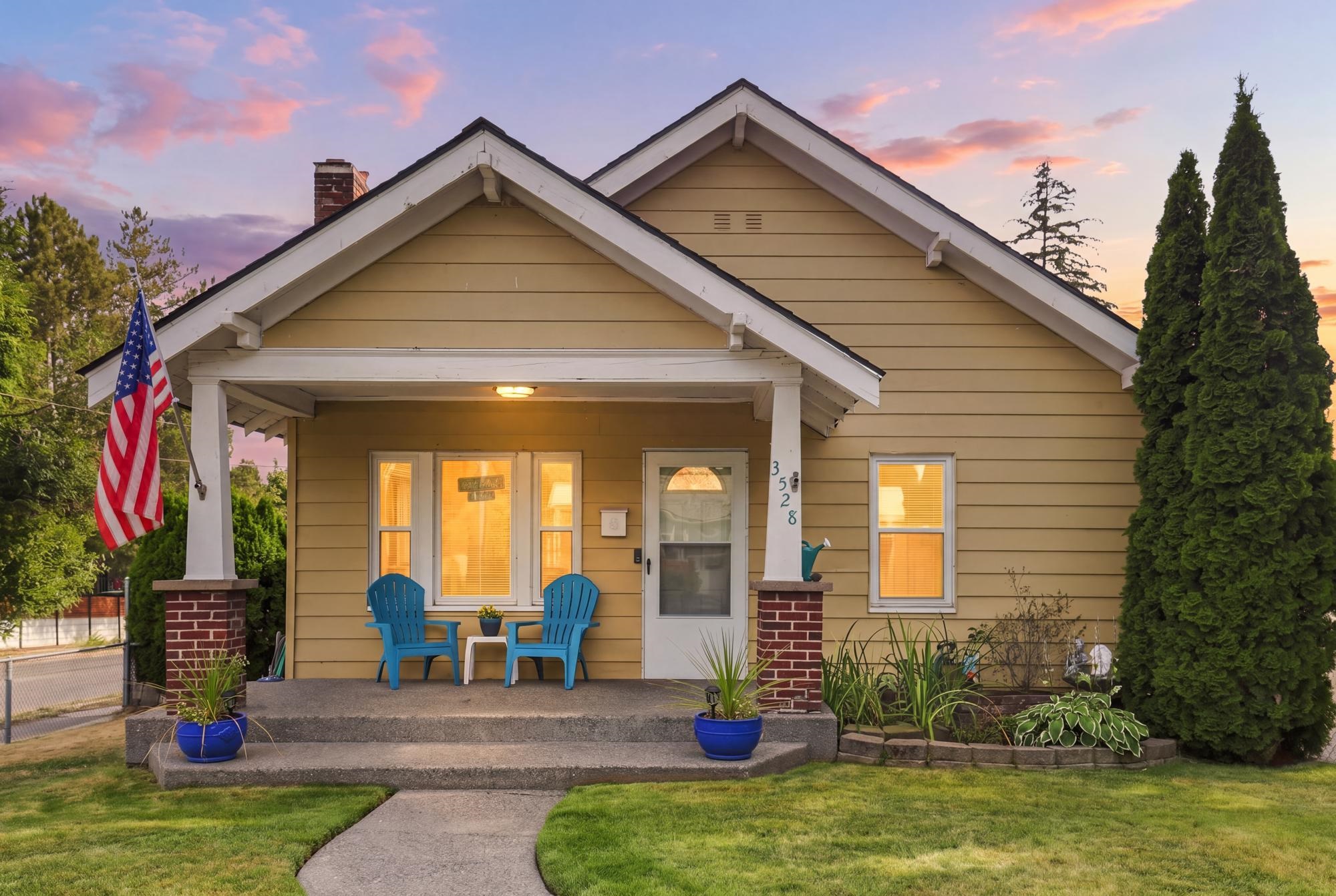 3528 E 32nd Ave - Photo 1