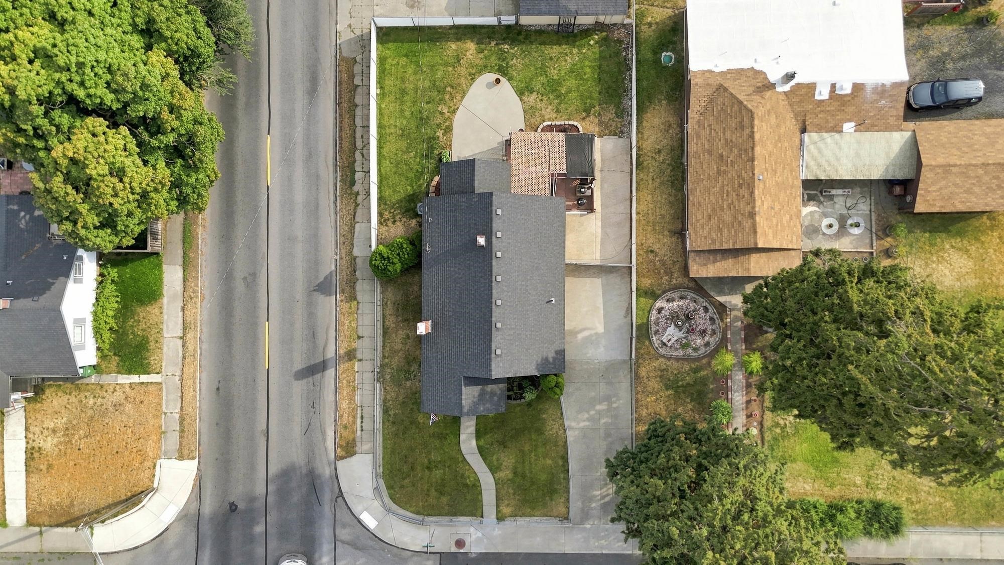 3528 E 32nd Ave - Photo 37