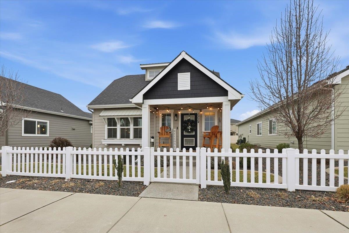 1774 N Harvest Pkwy - Photo 2