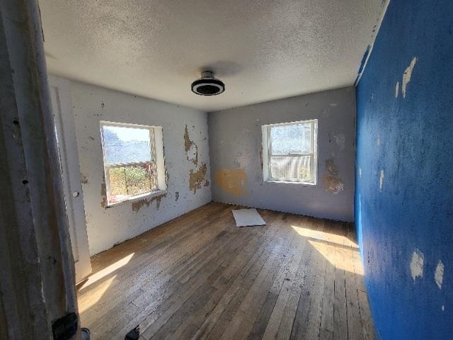 2414 E Longfellow Ave - Photo 23