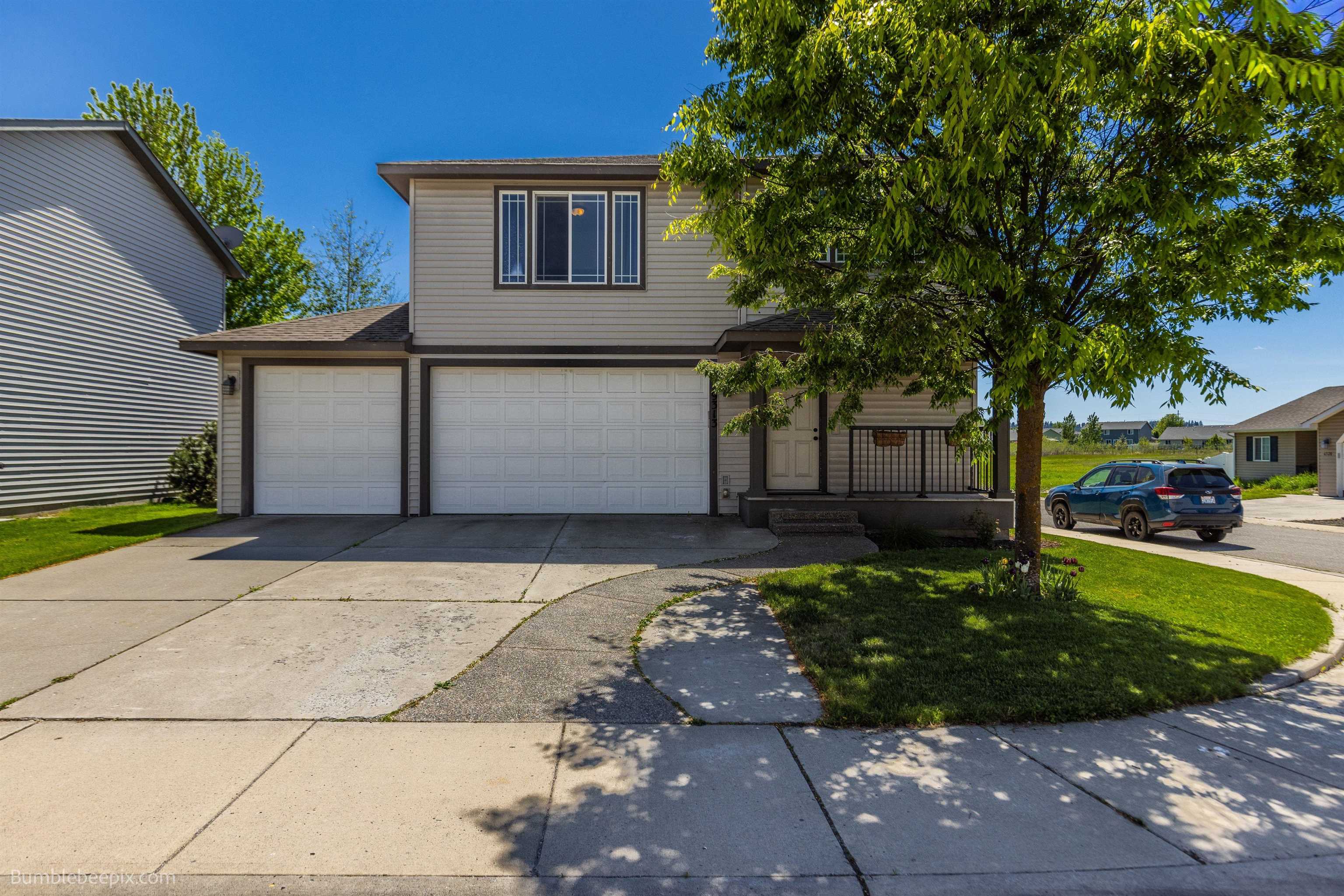 9313 W Foxtail Ln - Photo 1