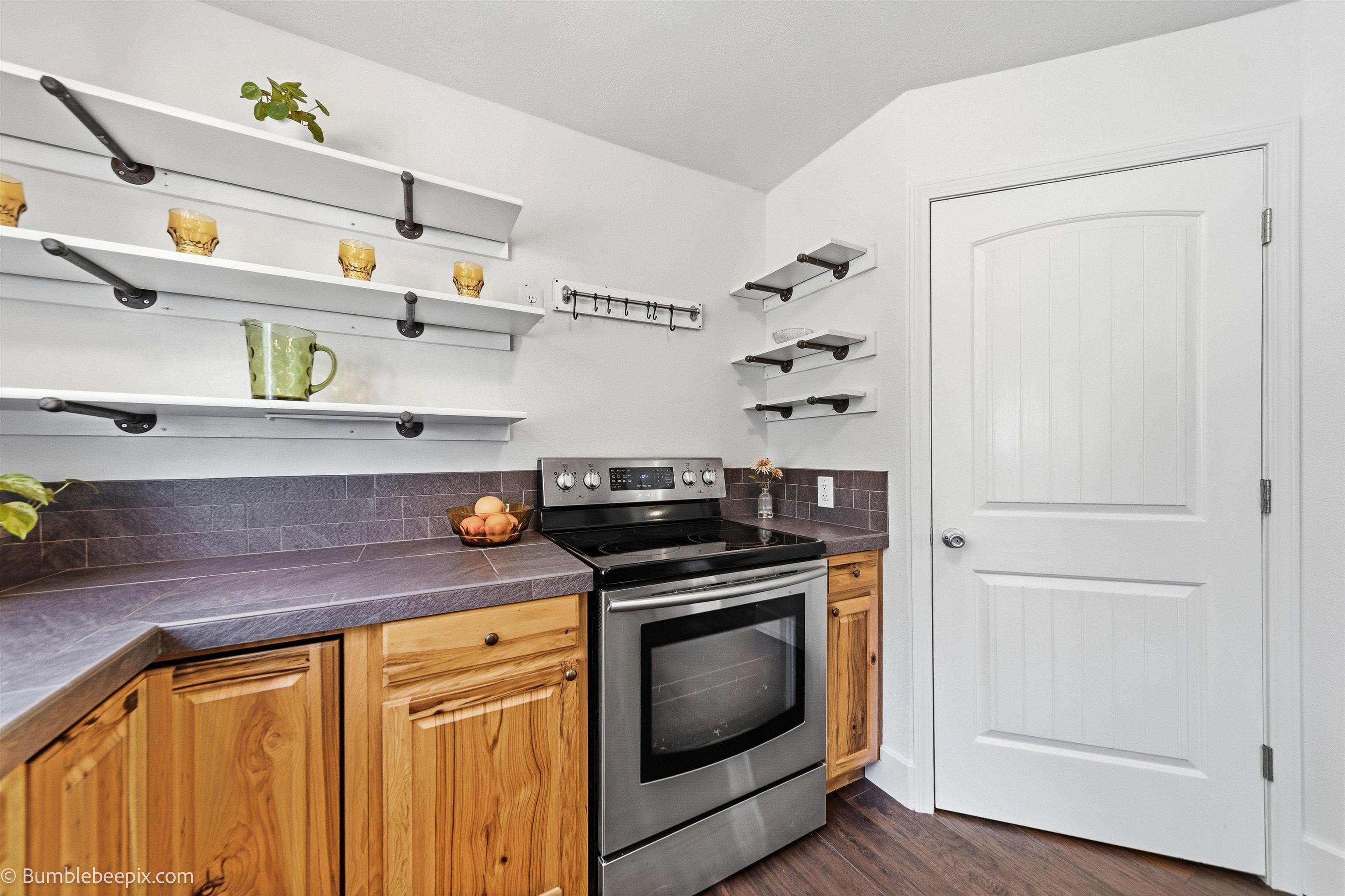 3832 E Bridgeport Ave - Photo 7