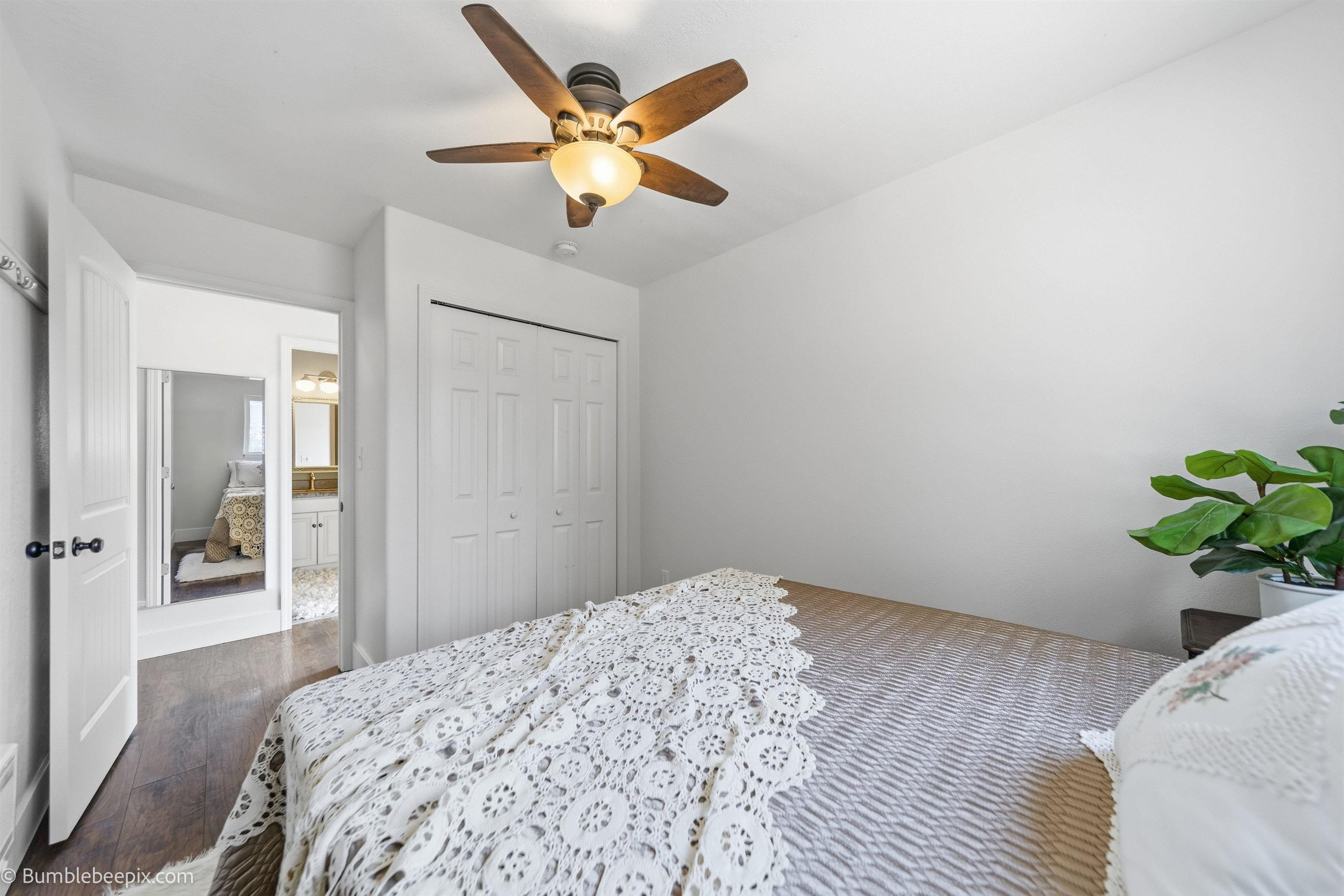 3832 E Bridgeport Ave - Photo 11