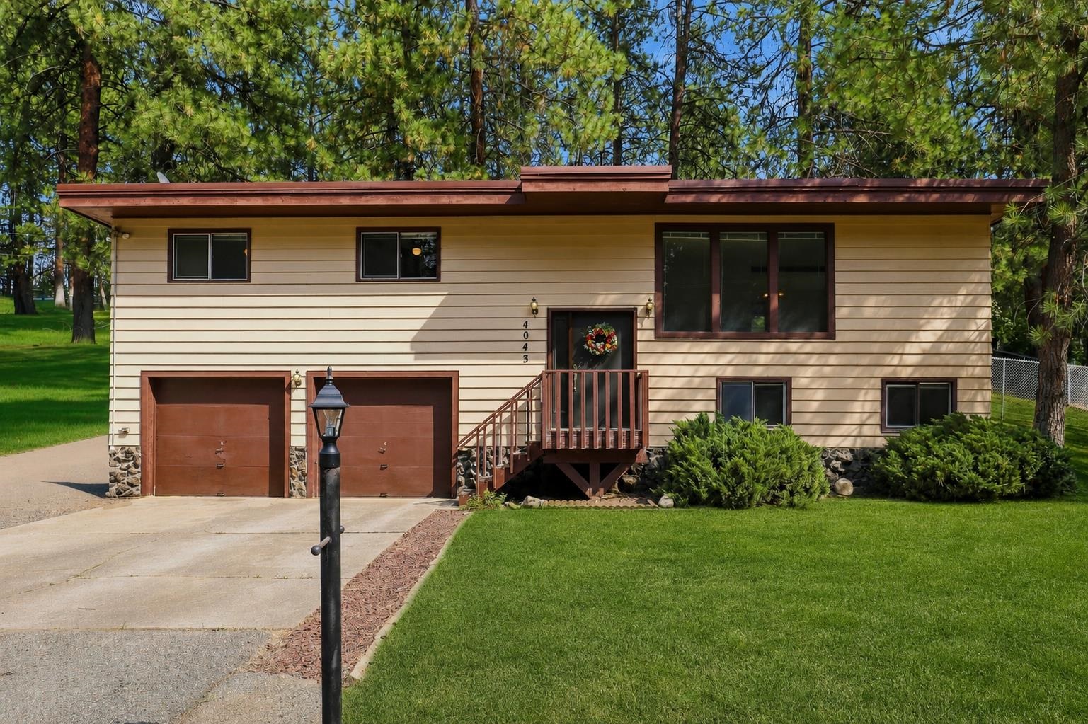 4043 S Schafer Rd - Photo 1