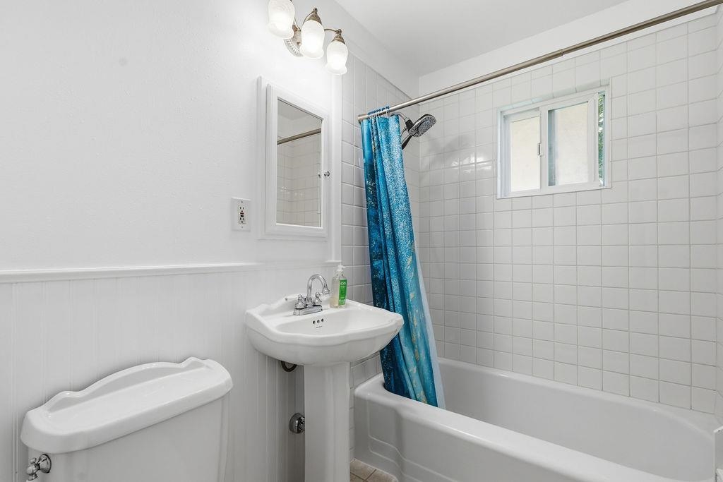 4317 N Maringo Dr - Photo 9
