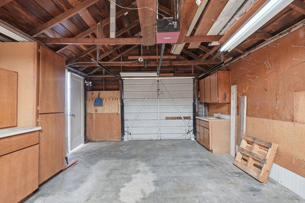 4317 N Maringo Dr - Photo 32